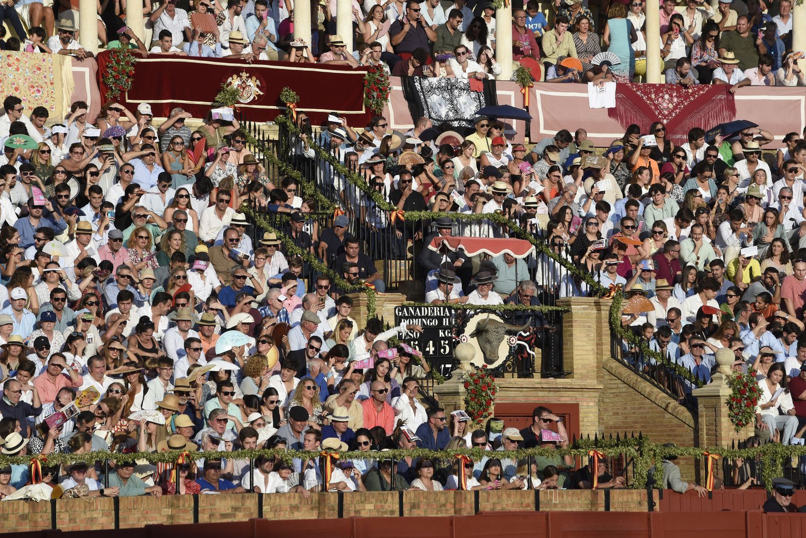 Búscate en el Festival taurino de la Hermandad del Gran Poder