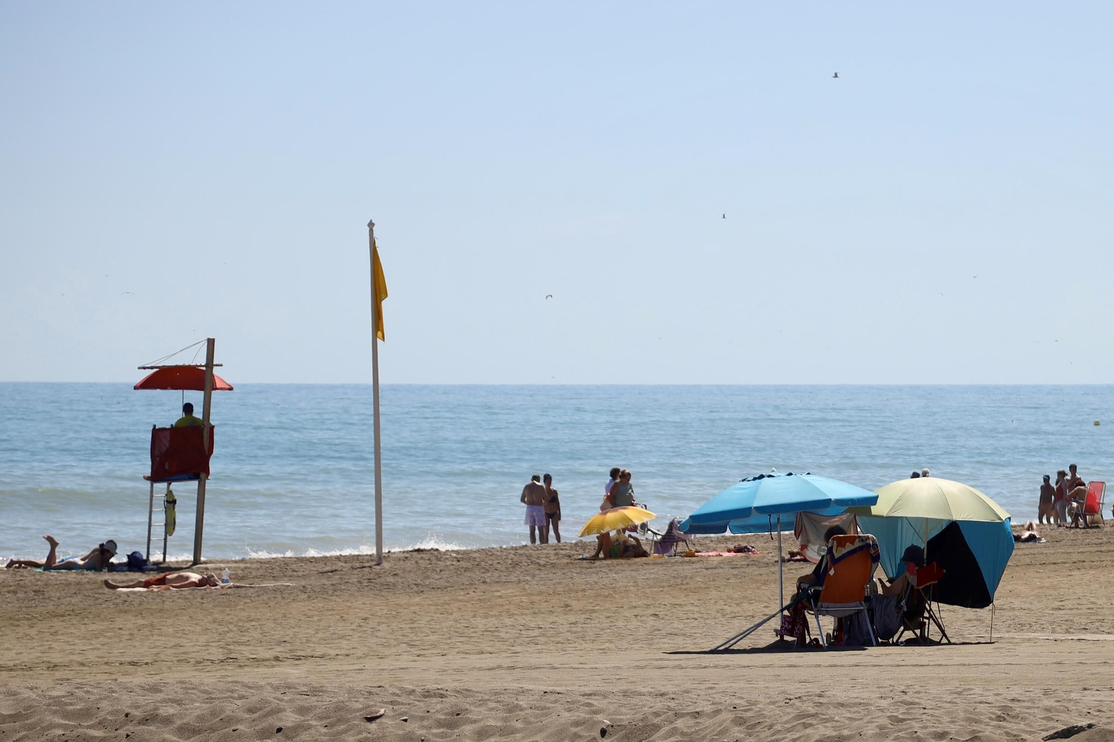 El 'veranillo' de San Miguel deja un nuevo día de playa en Málaga