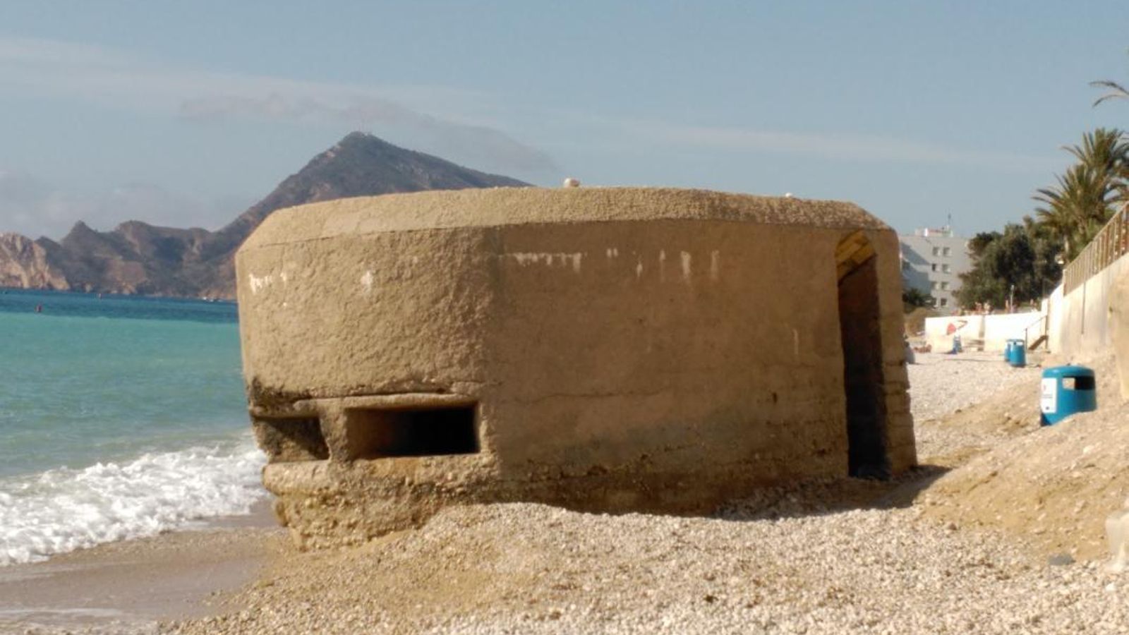 Bunker ubicado en la playa de Altea