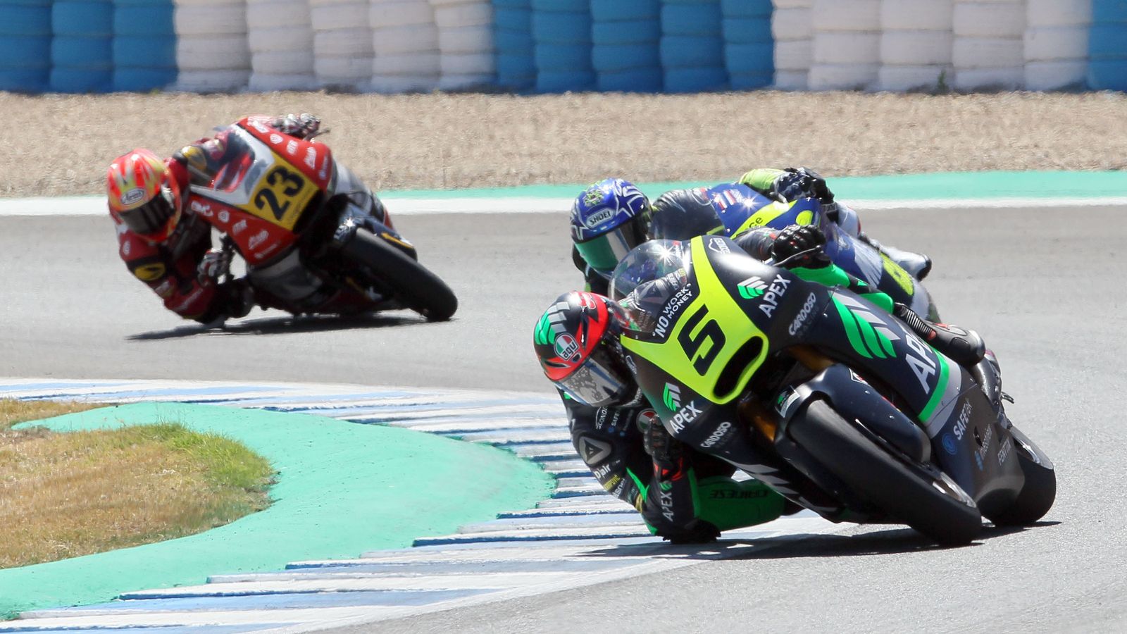 El malagueño Alejandro Medina subió al podio en Moto2.