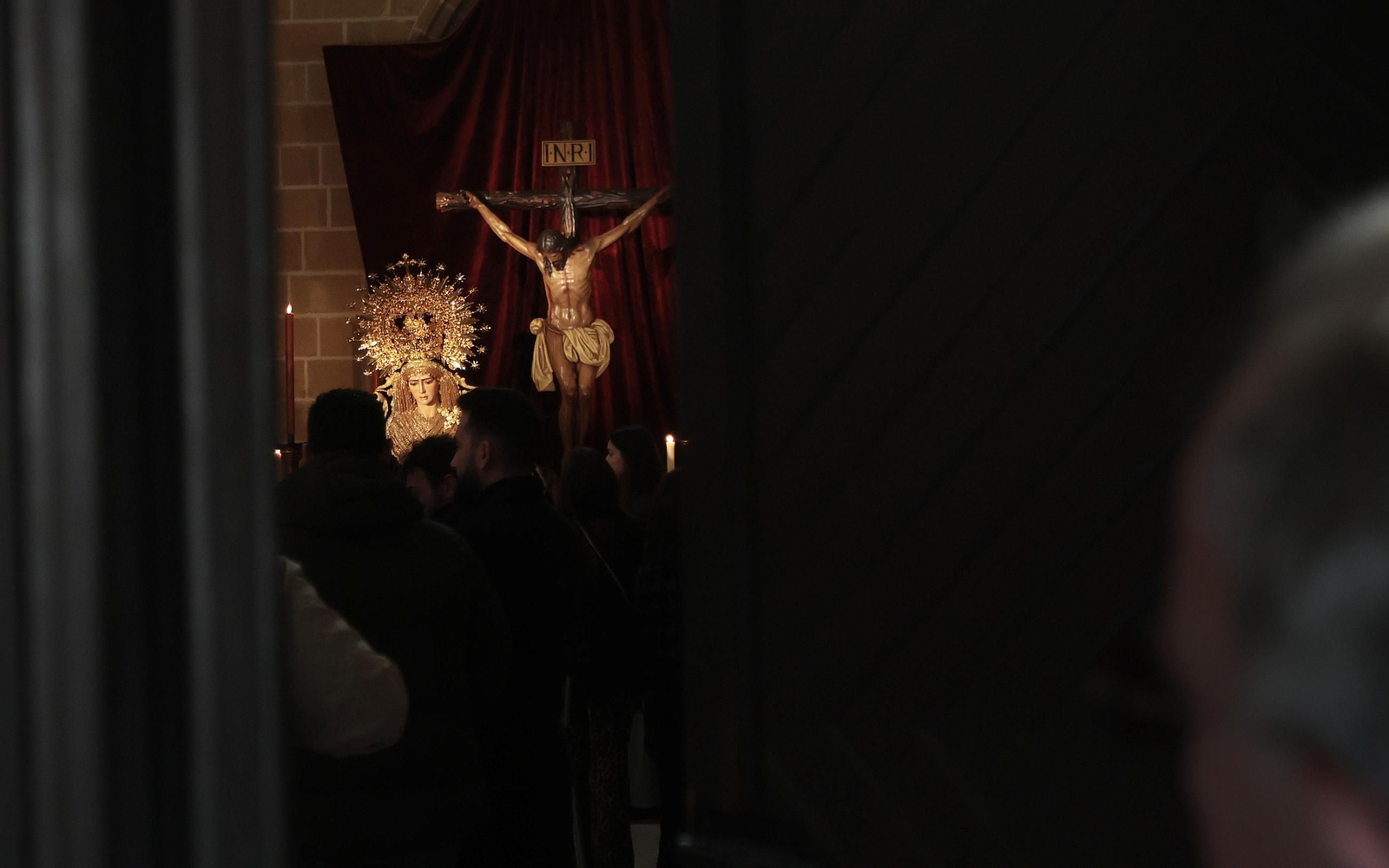 Imágenes de los Besapiés y Besamanos del segundo domingo de Cuaresma en Jerez