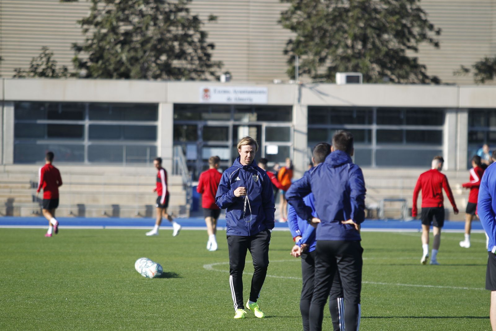 Fotogalería del entrenamiento del Almería previa al partido ante el Numancia