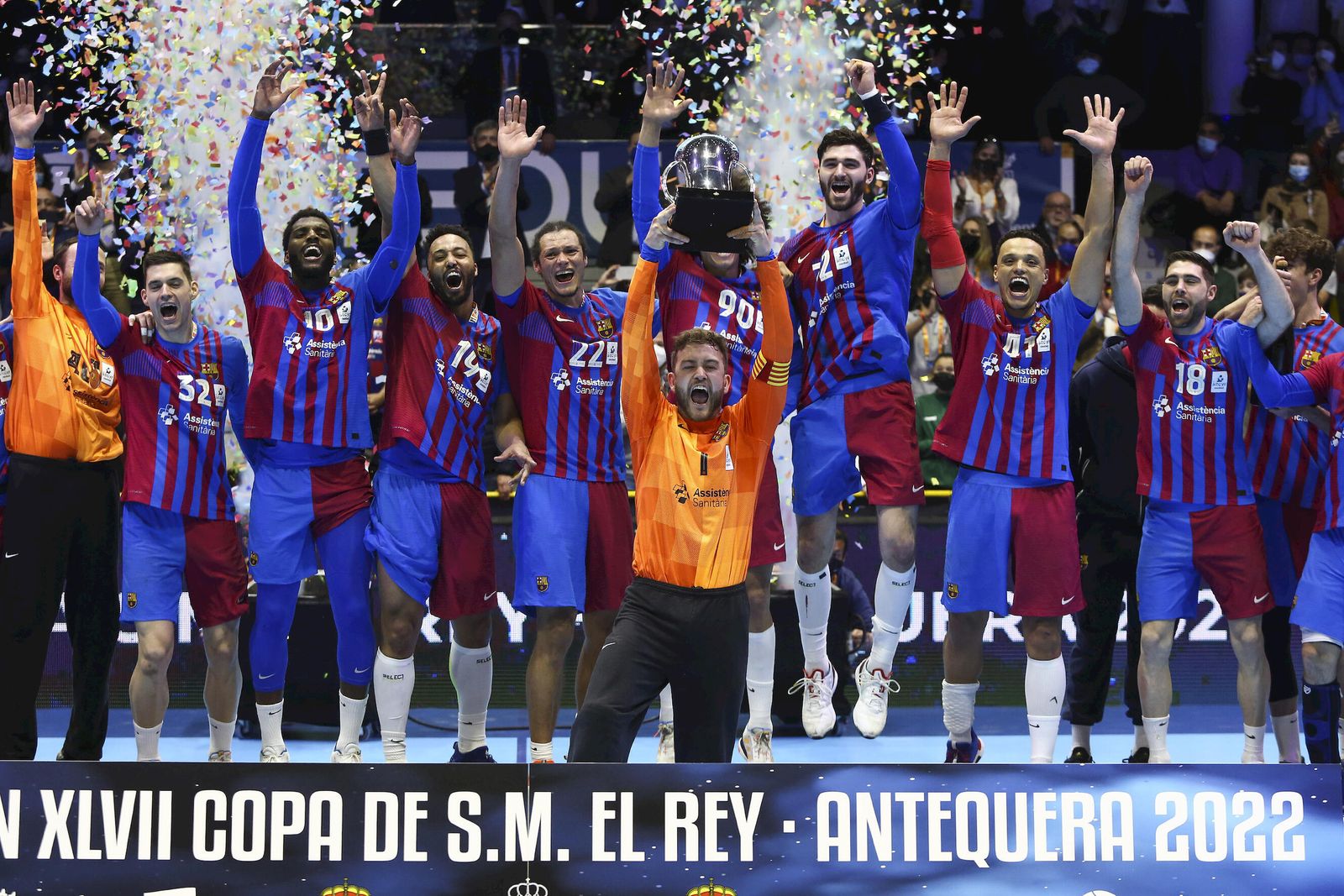 Gonzalo Pérez de Vargas levanta el título en Antequera.