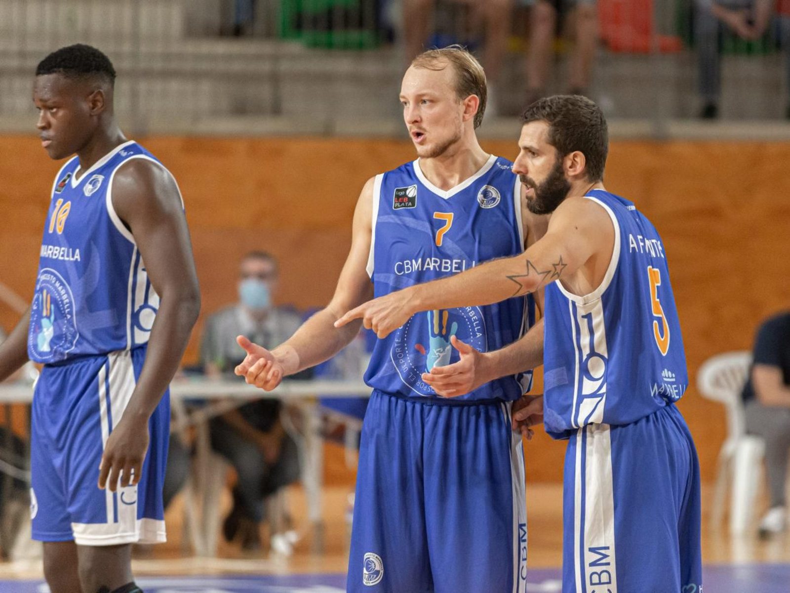 Lance de un partido reciente del CB Marbella.