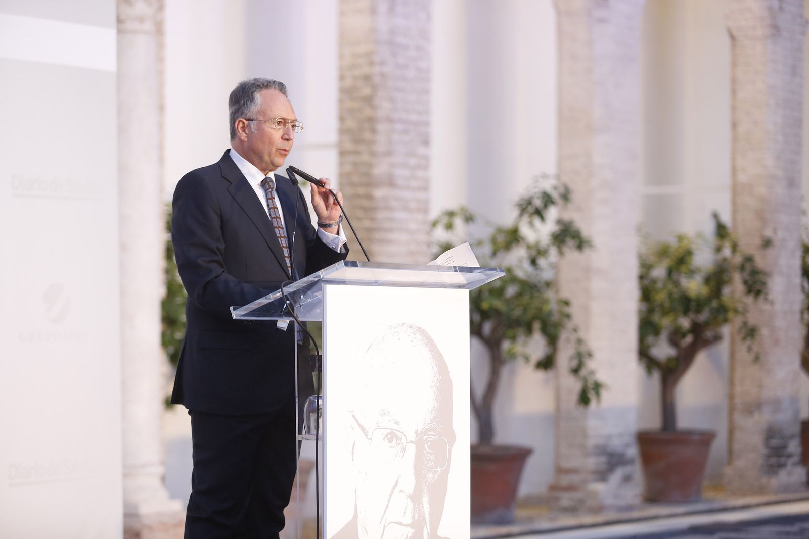 Las imágenes de la entrega del VIII Premio Manuel Clavero