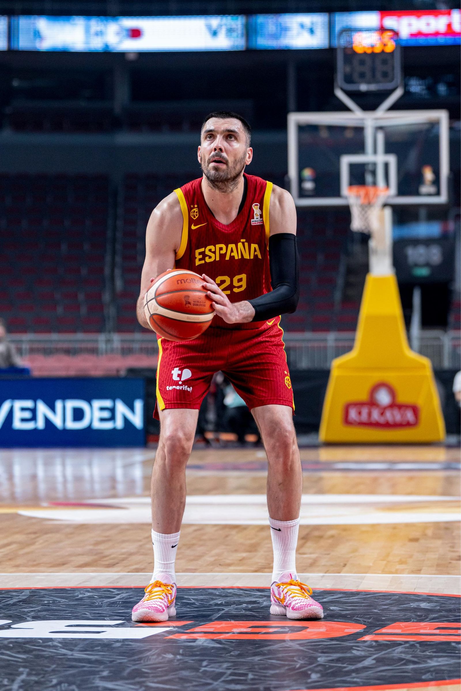 Las mejores fotos del Ucrania-España de baloncesto