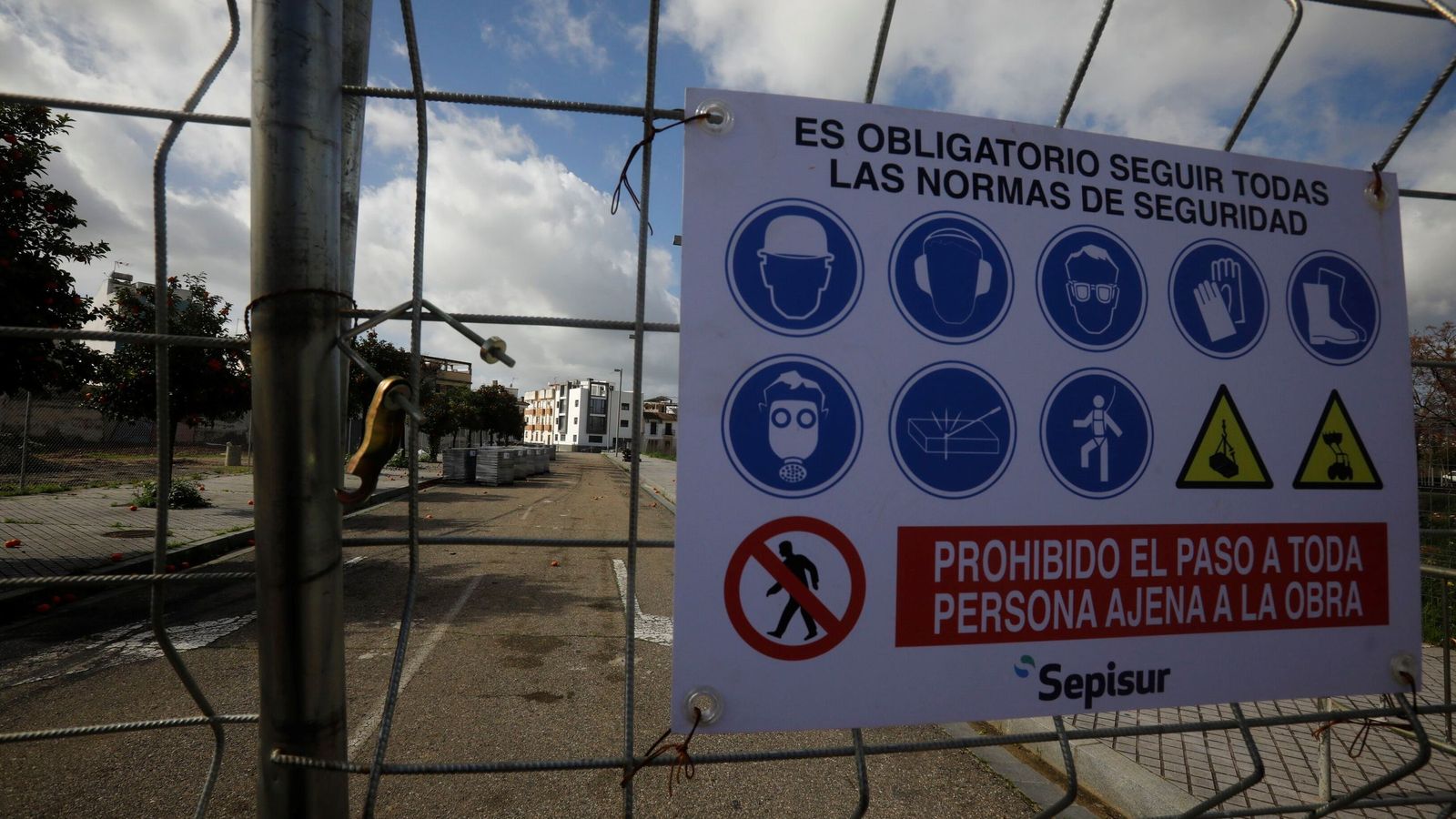 Una de las obras paradas tras las borrascas.