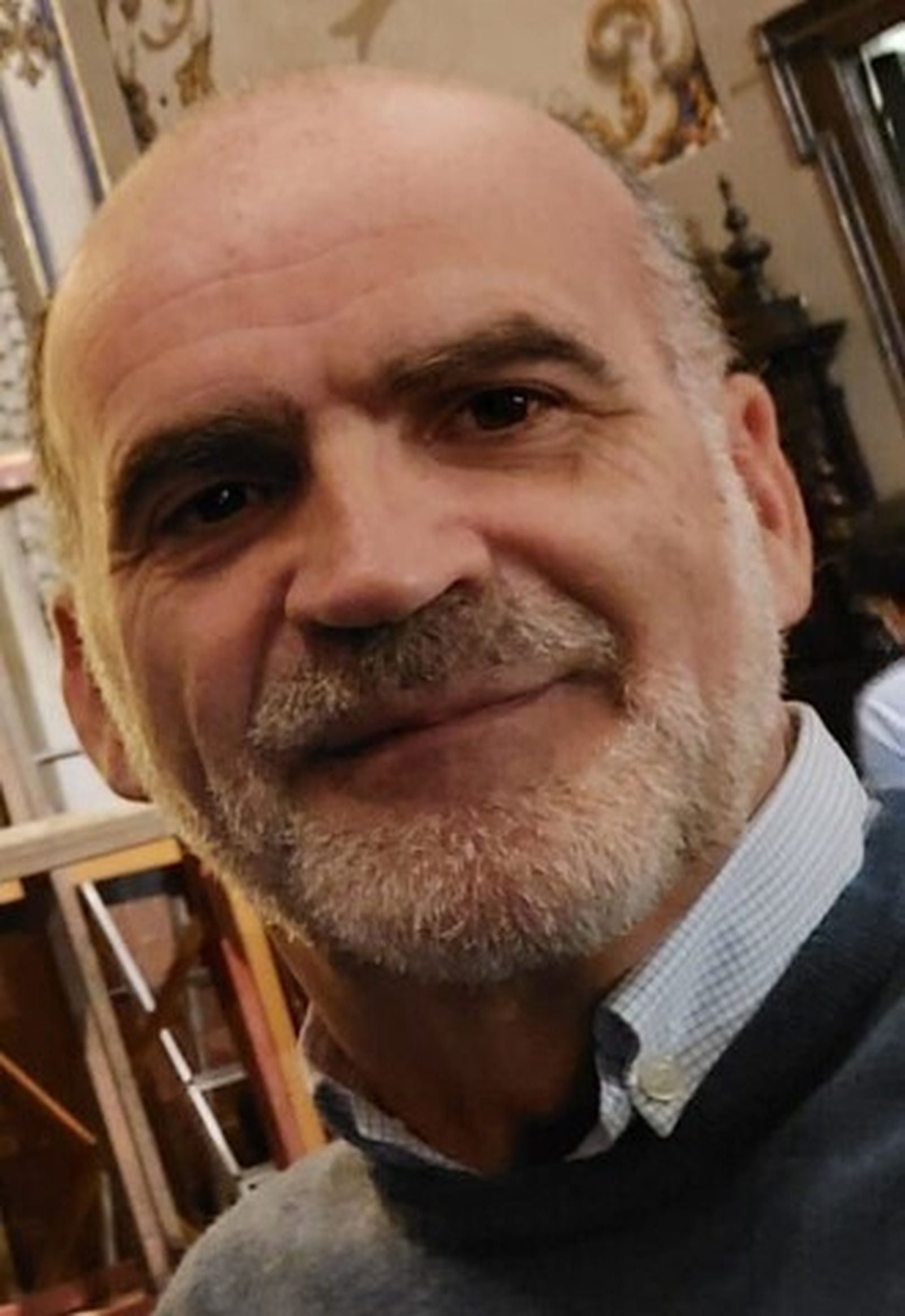 Américo al descubierto