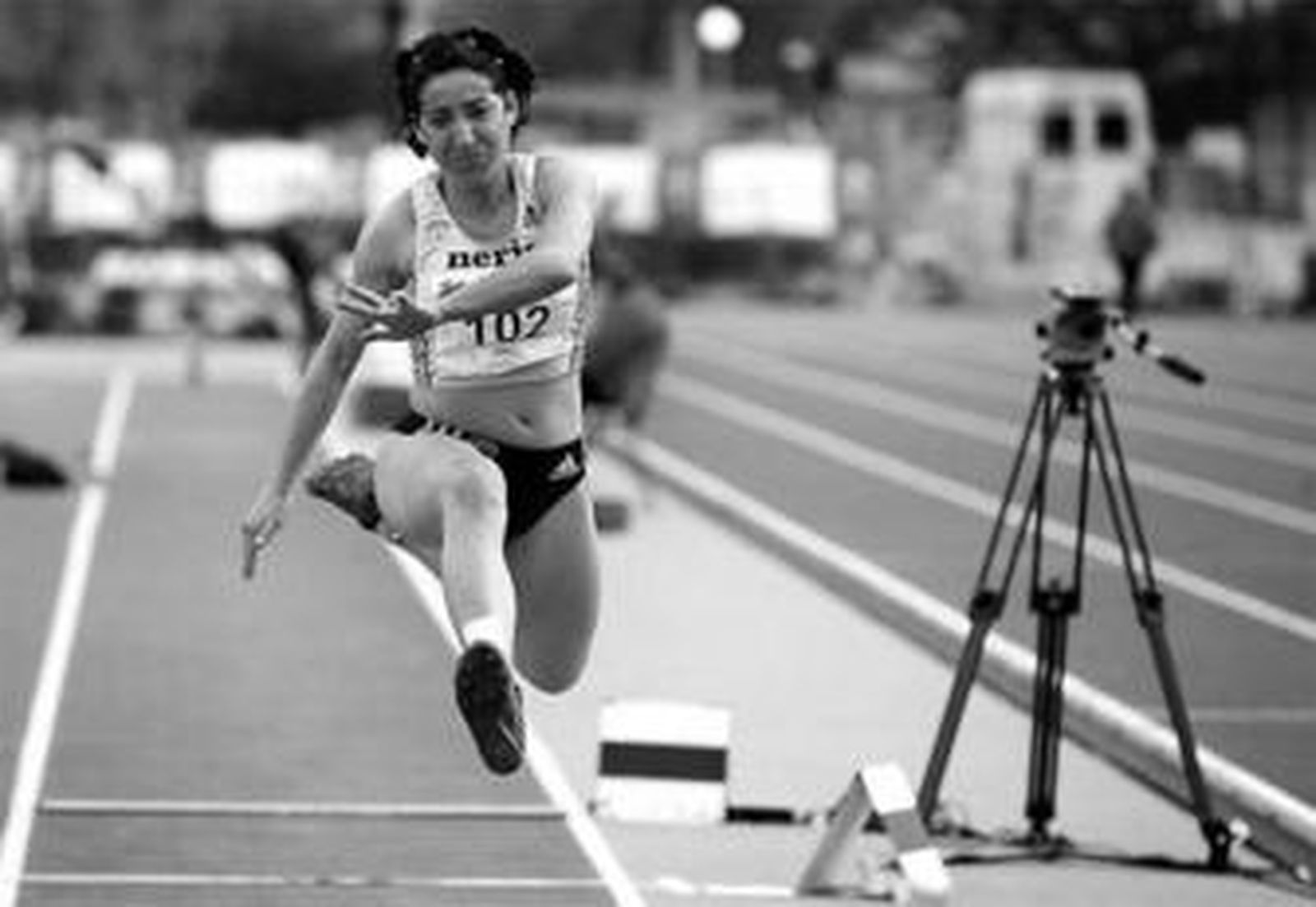 Isabel Robles, en la prueba de triple salto durante un campeonato disputado en Málaga.