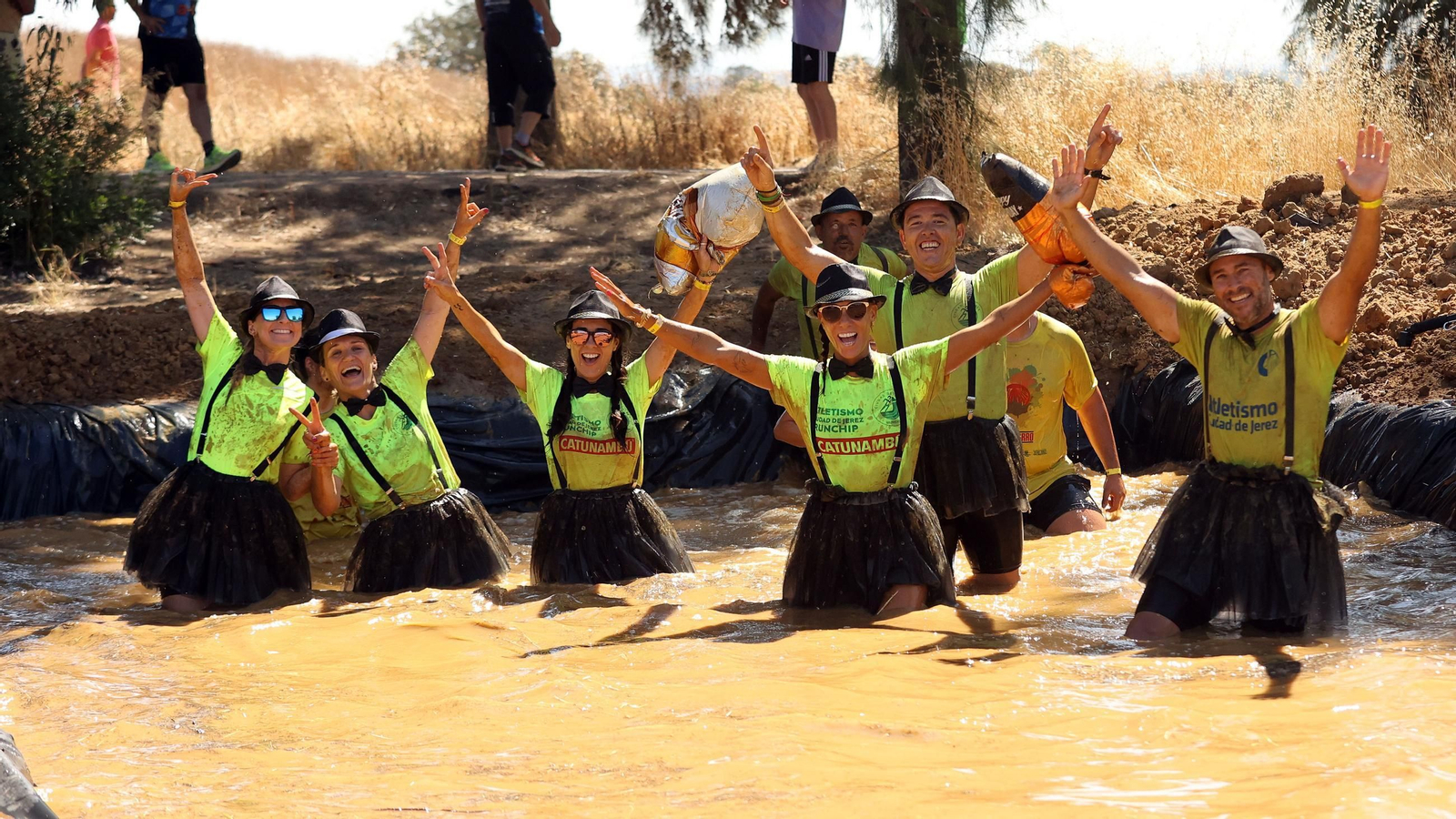 Búscate en la VII Carrera del Barro en La Barca