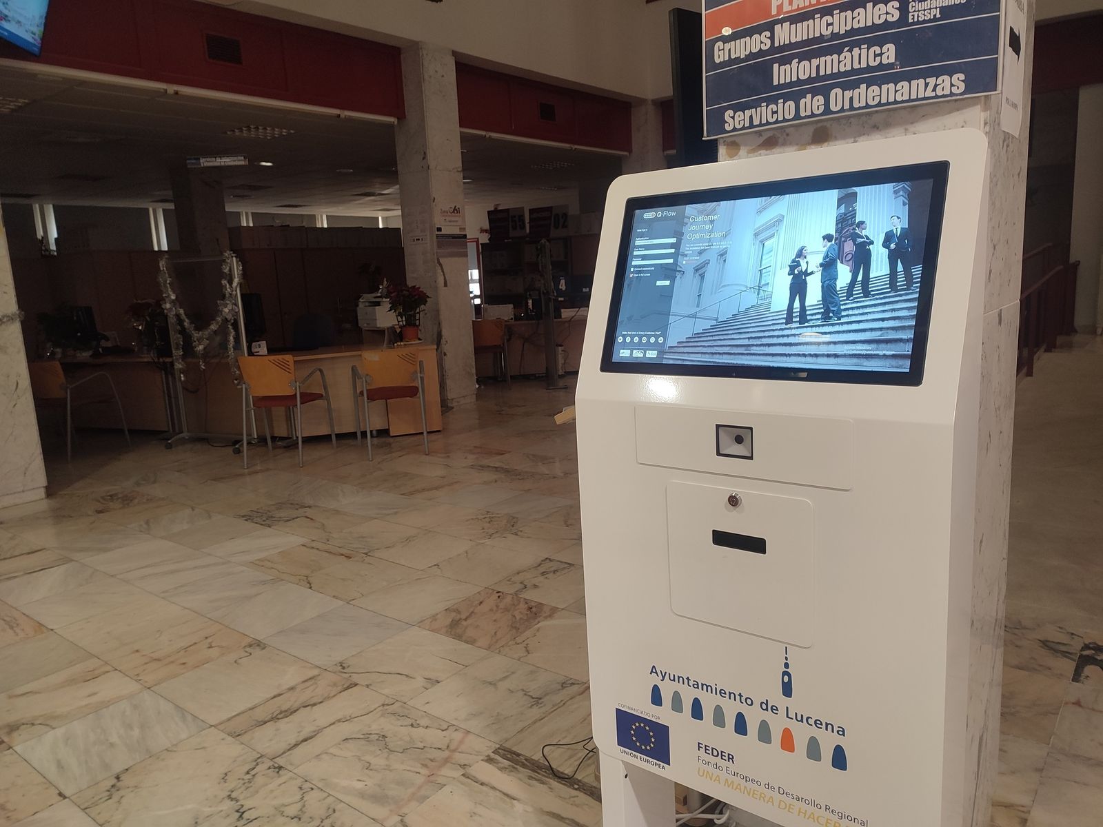 Dependencias de atención ciudadana en el Ayuntamiento de Lucena.