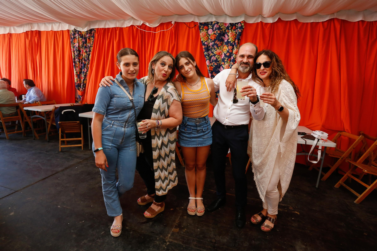 Búscate en las fotos del jueves en la feria de Los Barrios