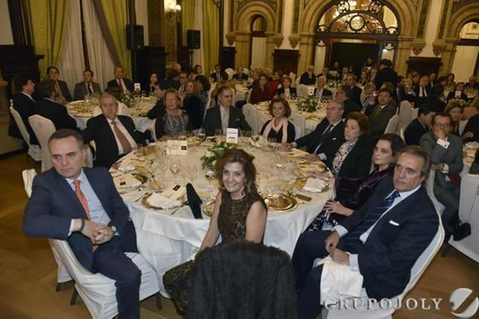 Juan Bueno, Juan Carretero, Enriqueta Vila, Jaime de Parias, Pilar González-Green, Enrique Moreno de la Cova, Magdalena Valdenebro, Verónica Lora, Ramón Ybarra y Magdalena Ybarra.