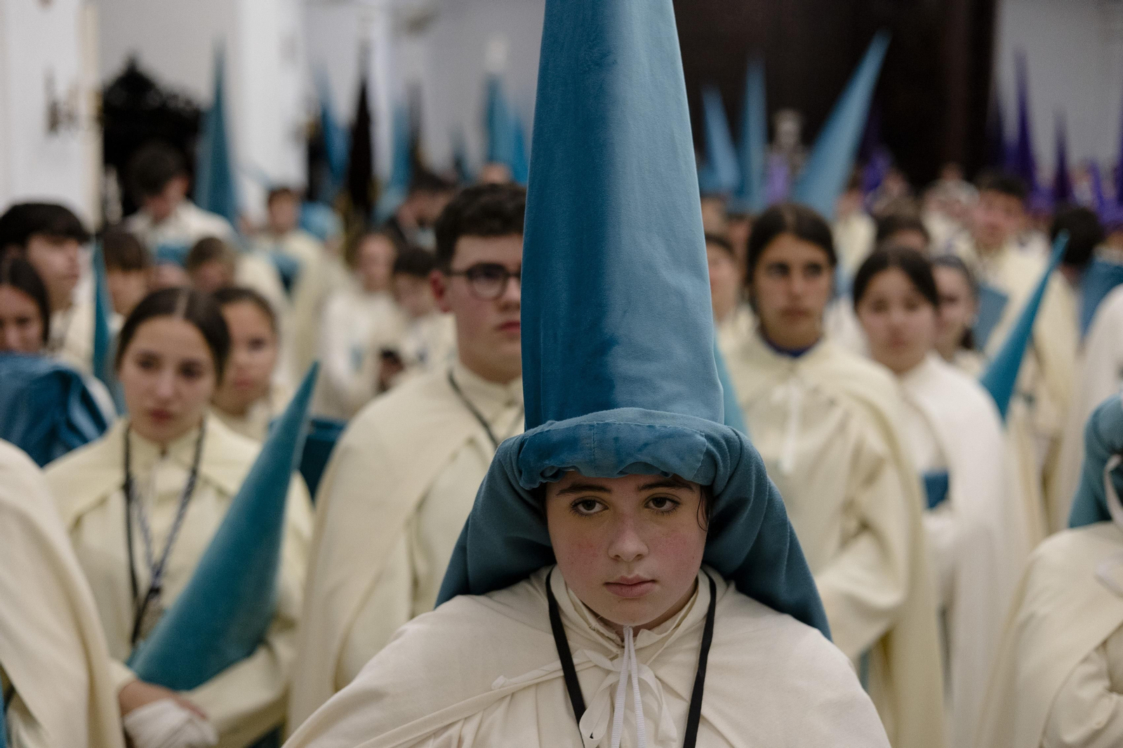 Las imágenes de la cofradía del Prendimiento este Lunes Santo en la Semana Santa de Cádiz de 2024