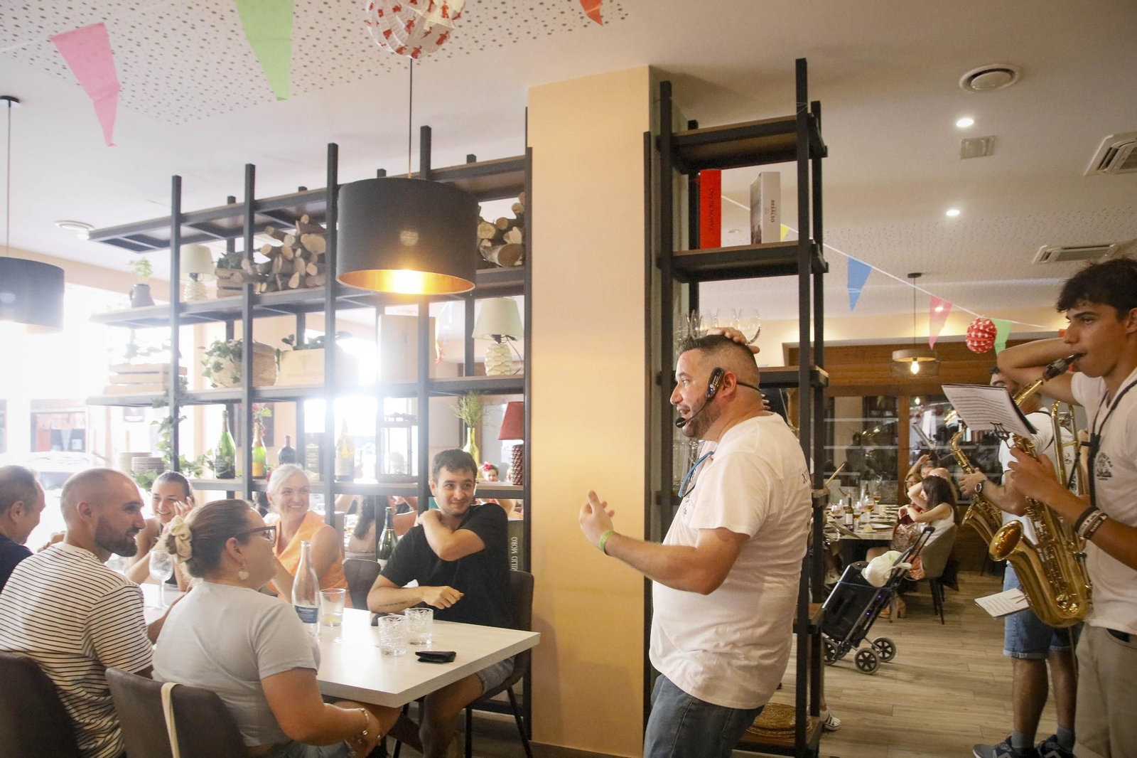 Las imágenes de la feria del mediodía en "La bellota y el buey"