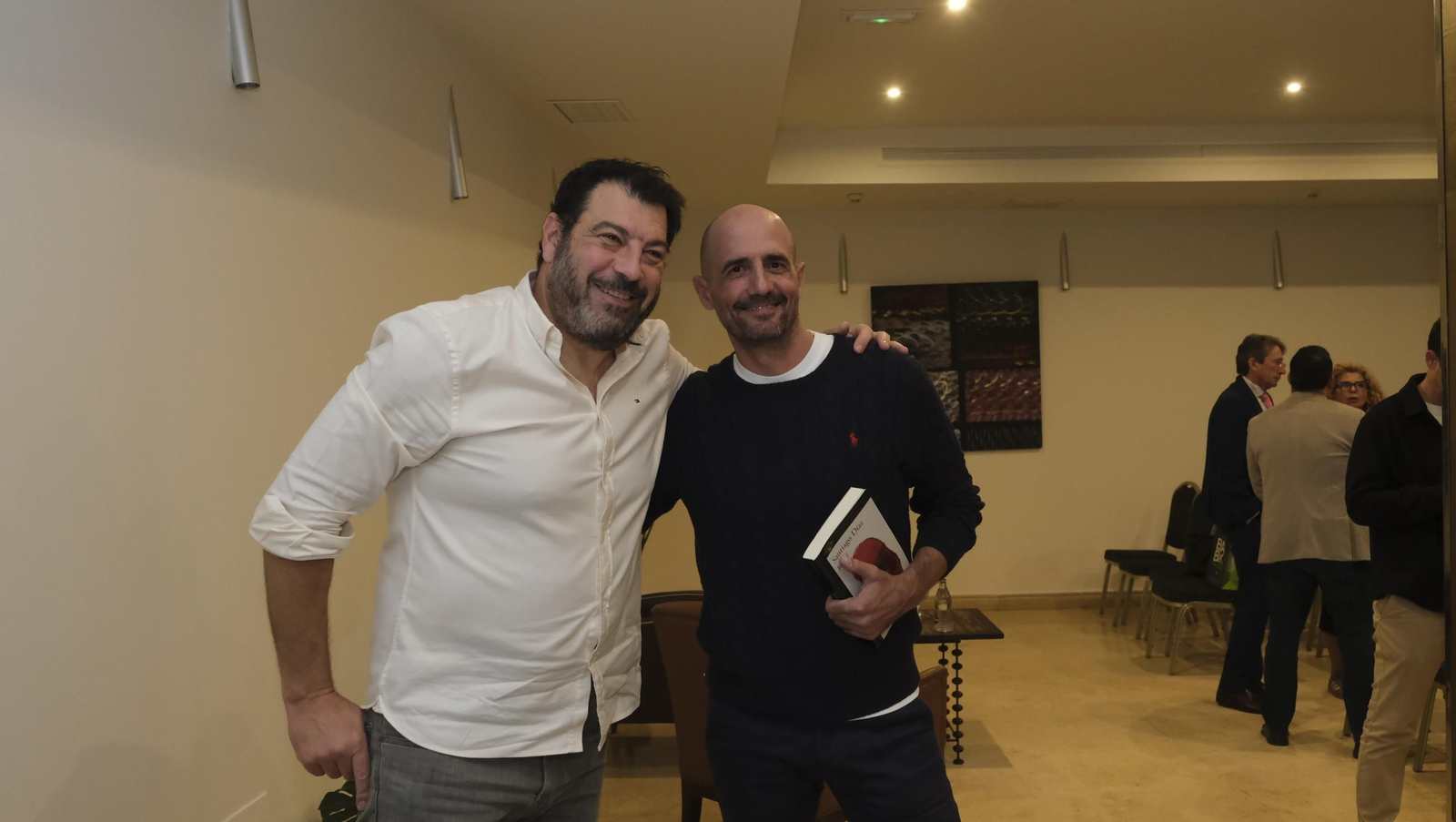 El Diario de los Libros con el escritor Santiago Díaz, en imágenes