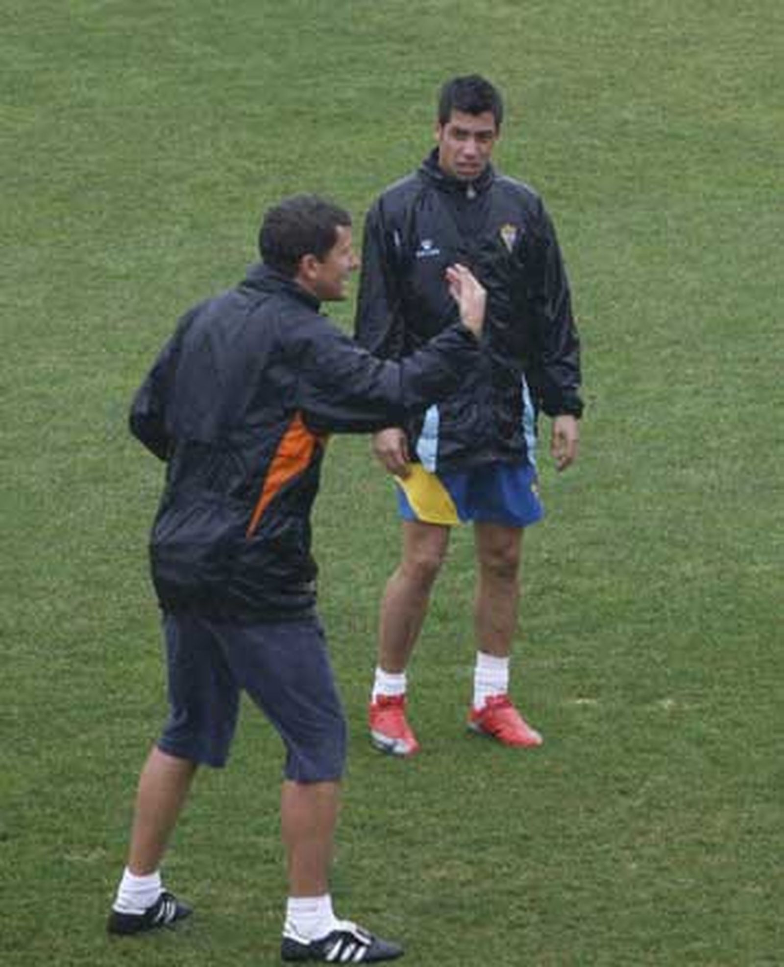 Carlos también da la cara por Javi Gracia