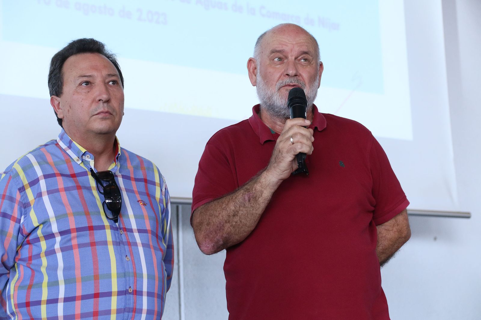 La Mesa del Agua se concentra contra la rebaja en el suministro de agua desde la desaladora de Carboneras