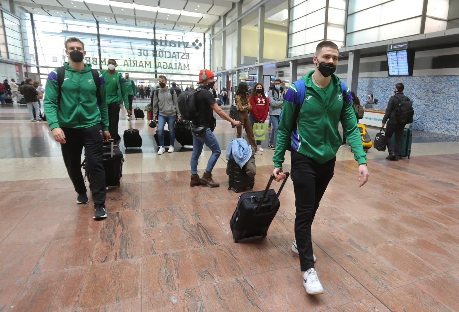 Málaga CF y Unicaja, en el mismo AVE a Zaragoza.