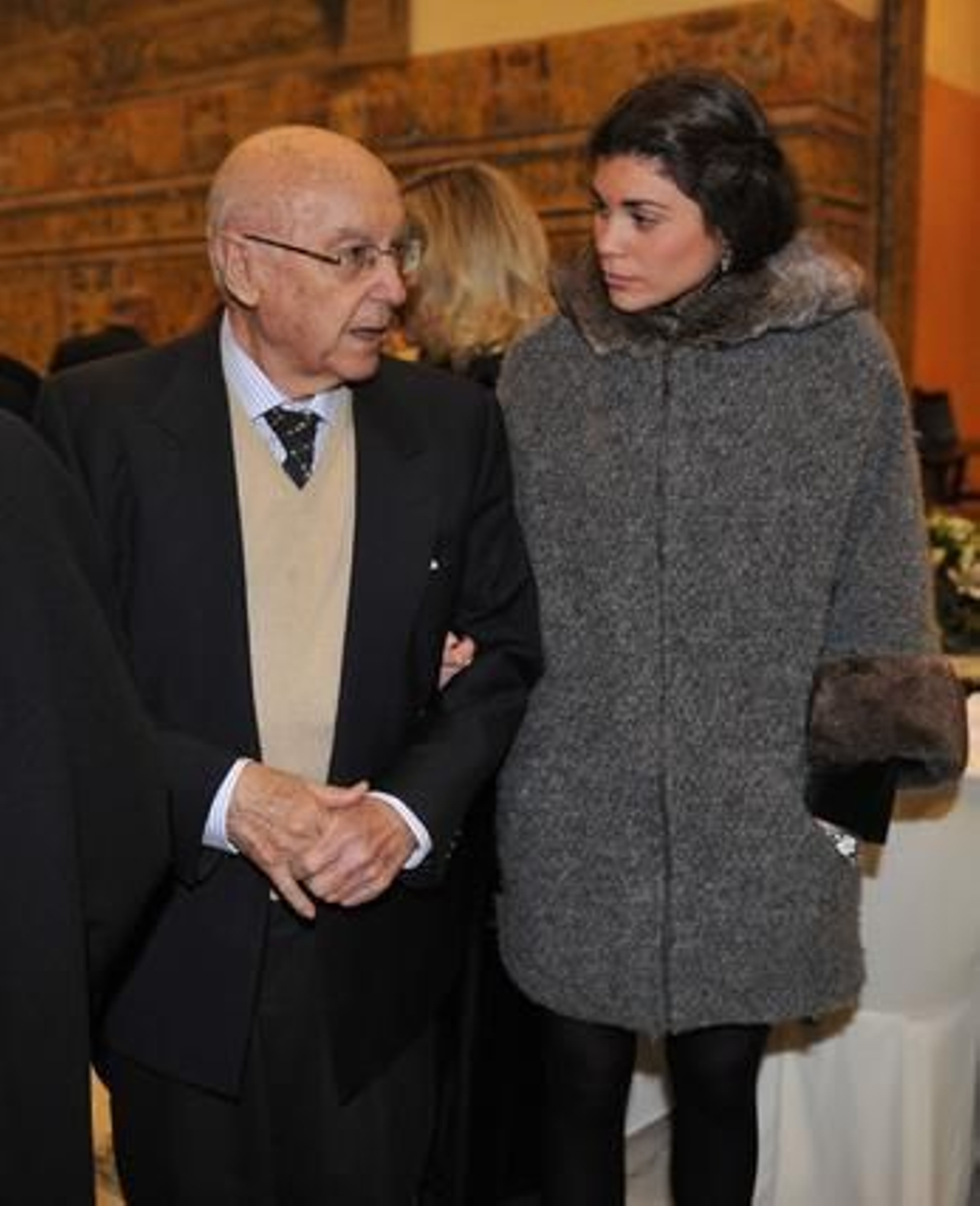 Manuel Clavero junto a su nieta Mercedes Luque. 

Foto: Antonio Pizarro / Juan Carlos Vázquez / Victoria Hidalgo / Manuel Gómez