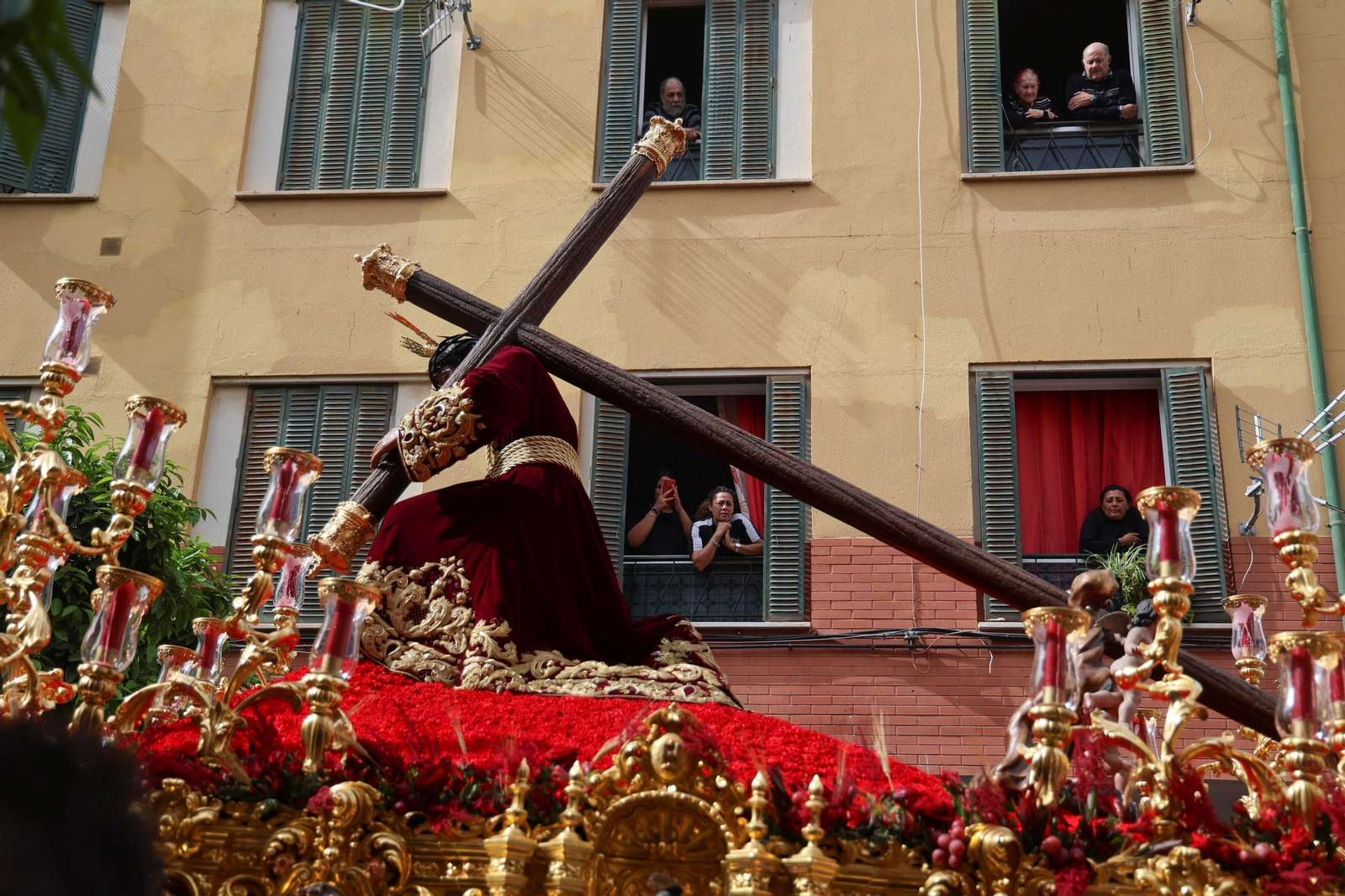 El Rocío en el Martes Santo de Málaga, en fotos