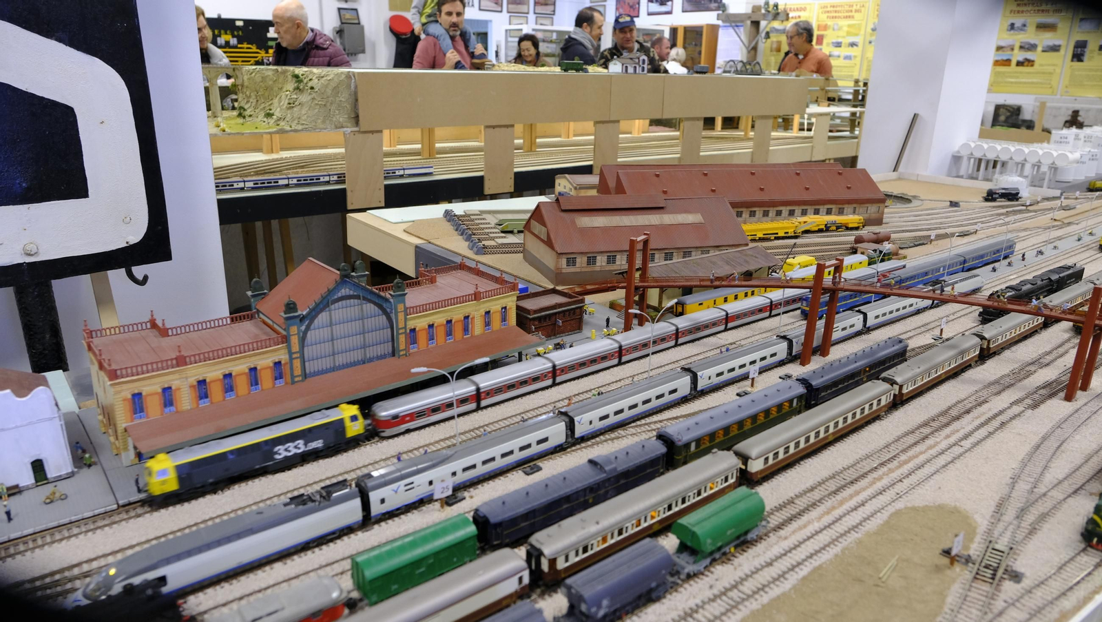 Jornada de puertas abiertas de la Asociación de Amigos del Ferrocarril de Almería (ASAFAL), en imágenes