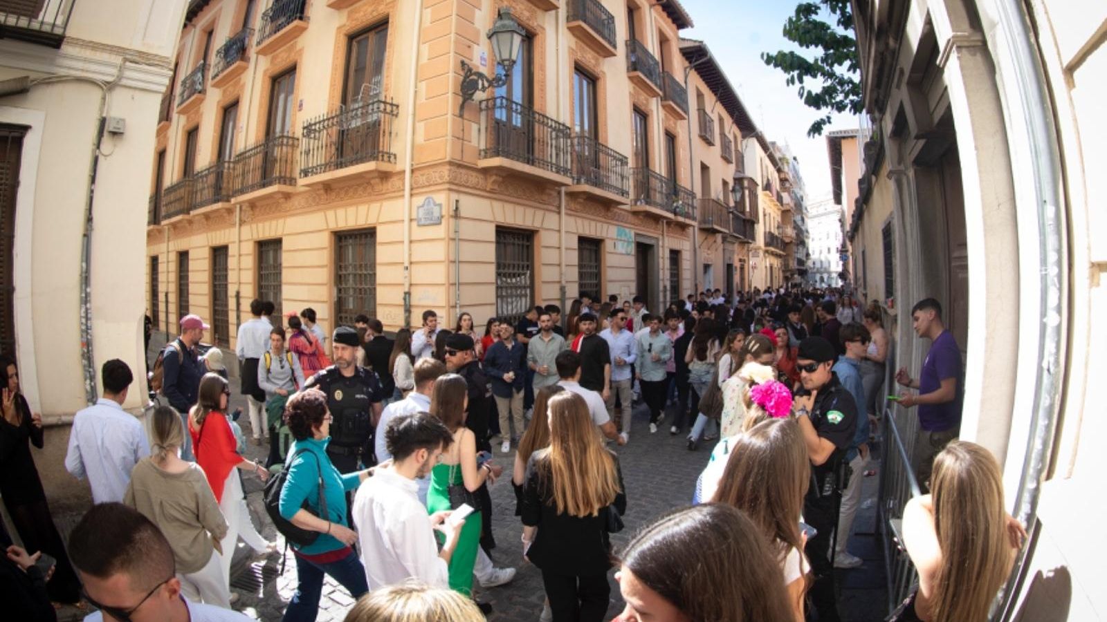 Desalojo de la calle Duquesa en Granada
