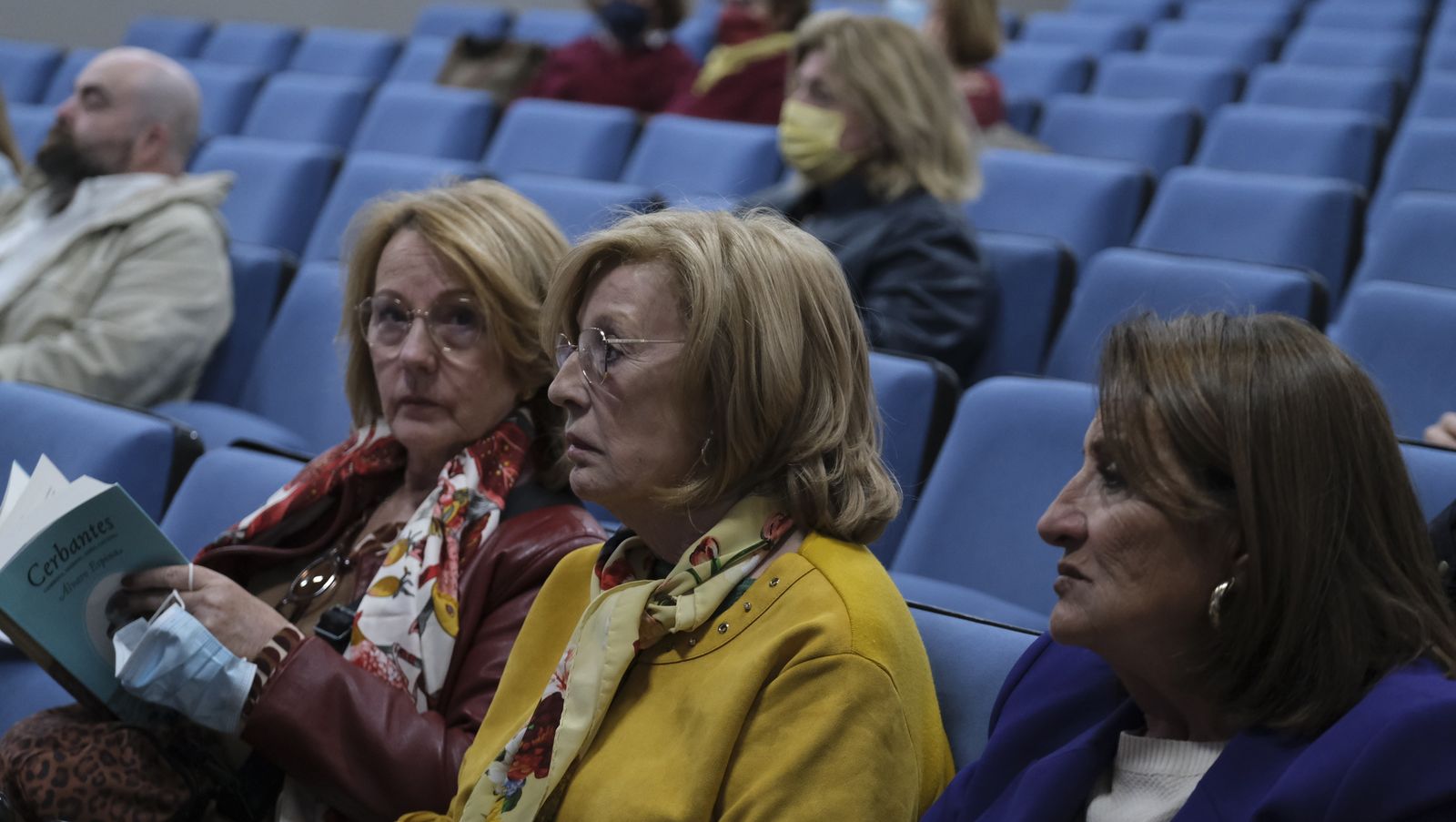 Imágenes del Diario de los Libros, con el escritor Álvaro Espina. Almería.