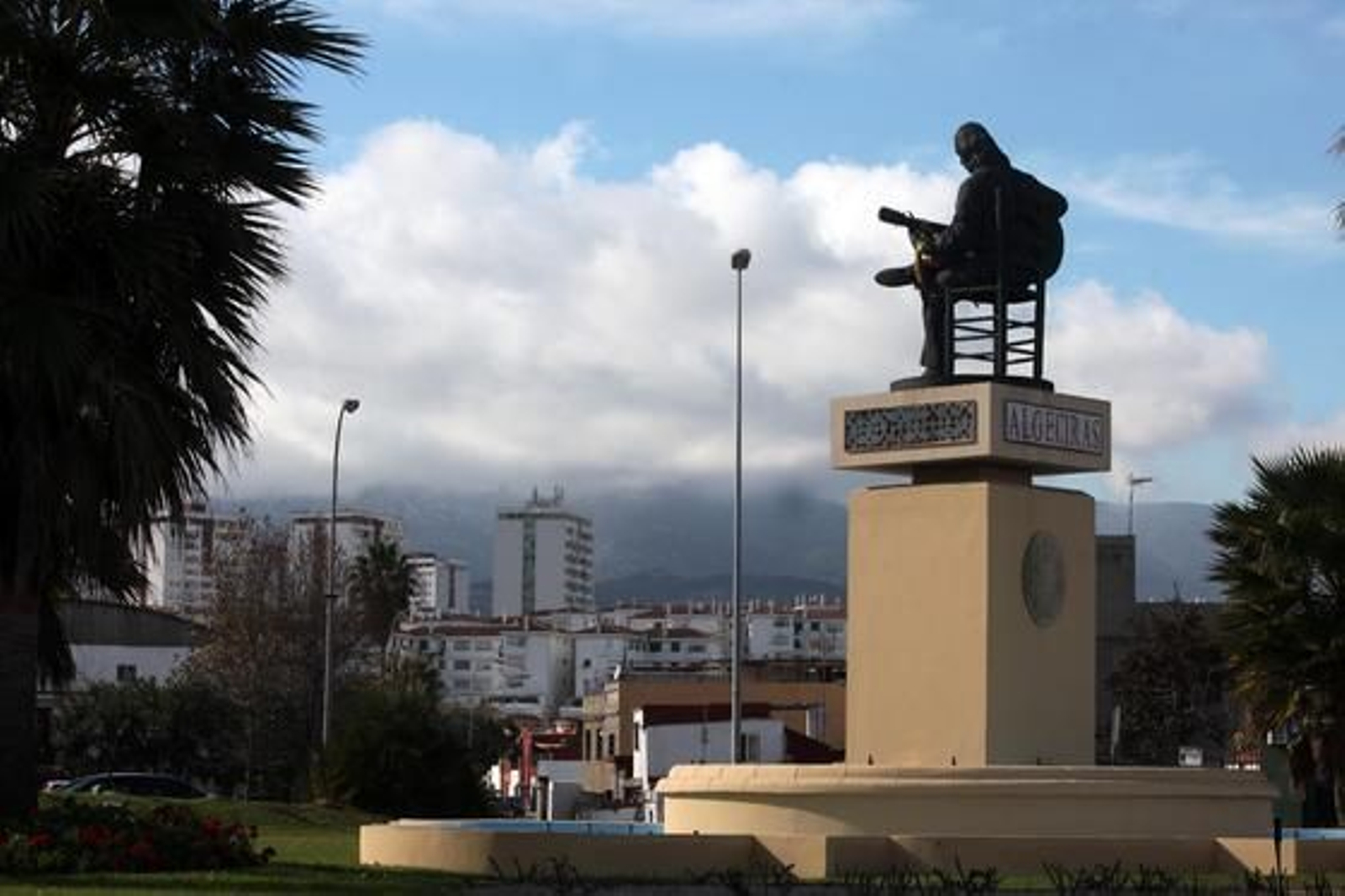 Estatua dedicada al músico en Algeciras. / Andrés Carrasco
