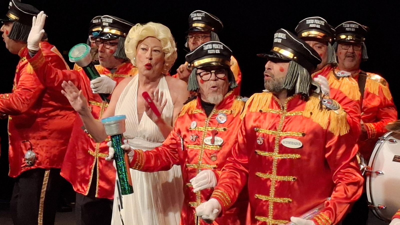 Chirigota 'Entre Soledad y Amargura nos quedamos a oscuras'