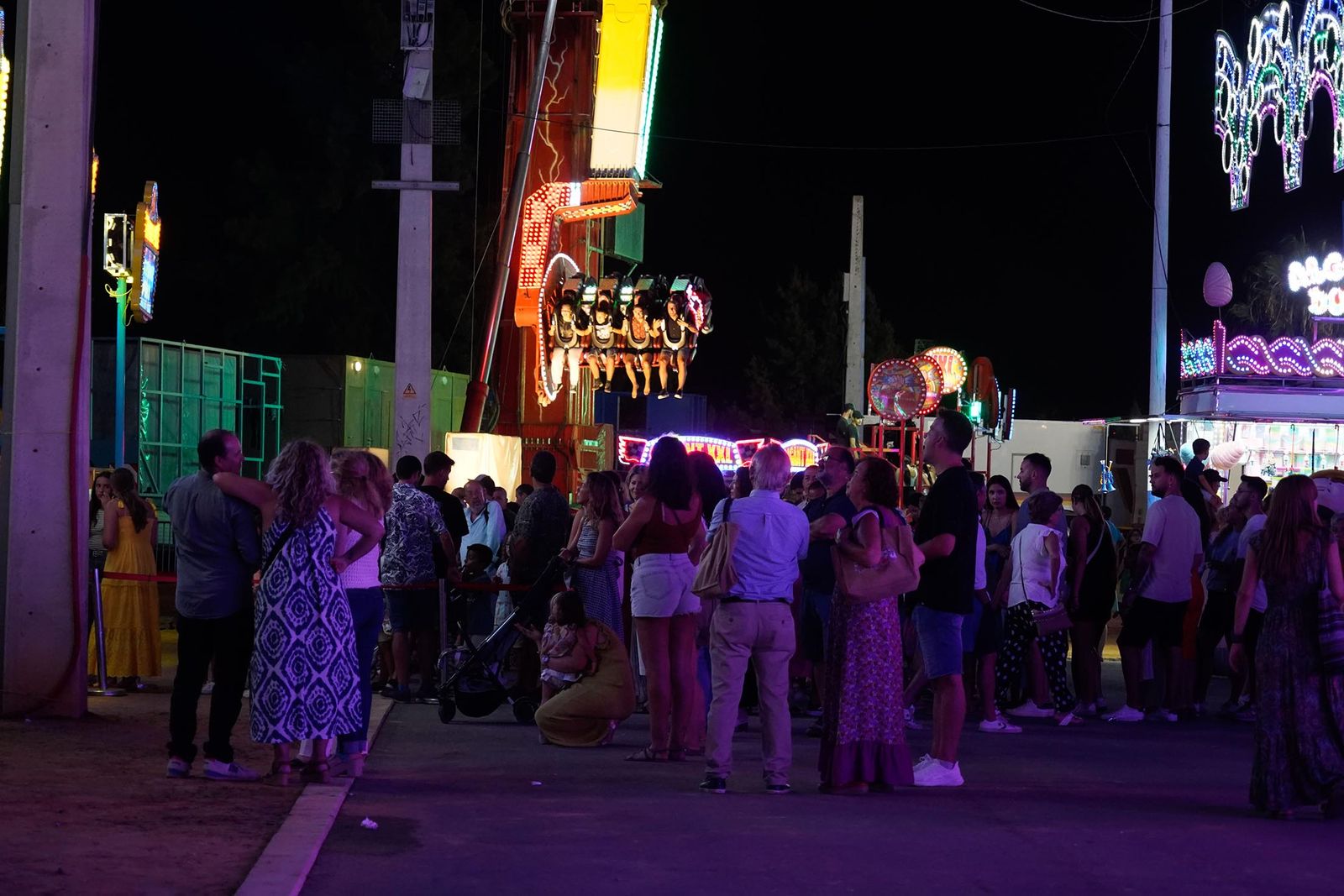 Imágenes del ambiente de Colombinas el día 4 de agosto