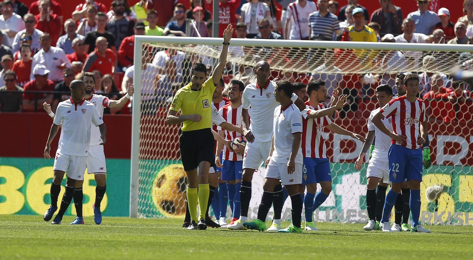 Las imágenes del Sevilla-Sporting