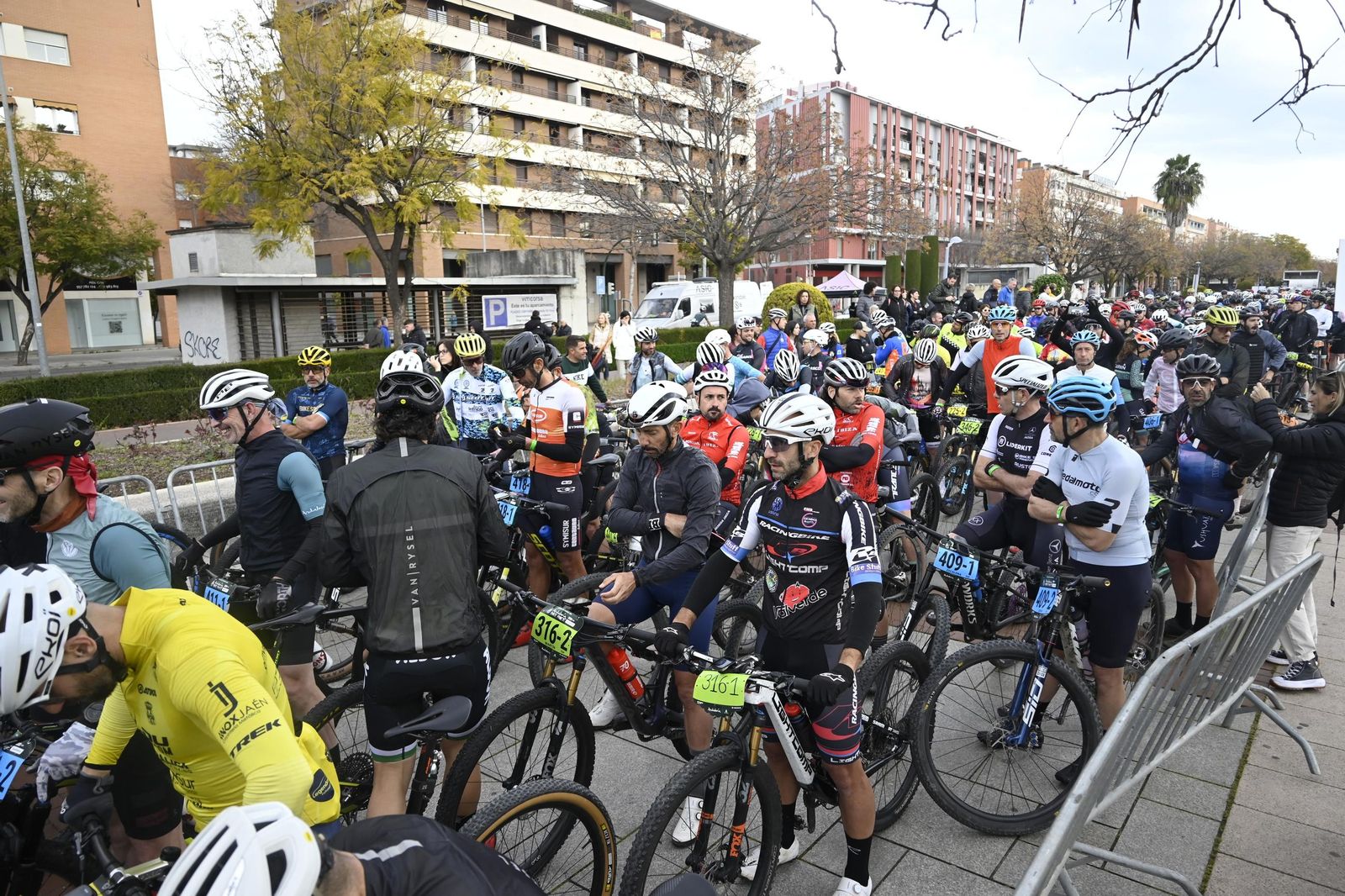 Las mejores fotos de la Andalucía Bike Race en Córdoba