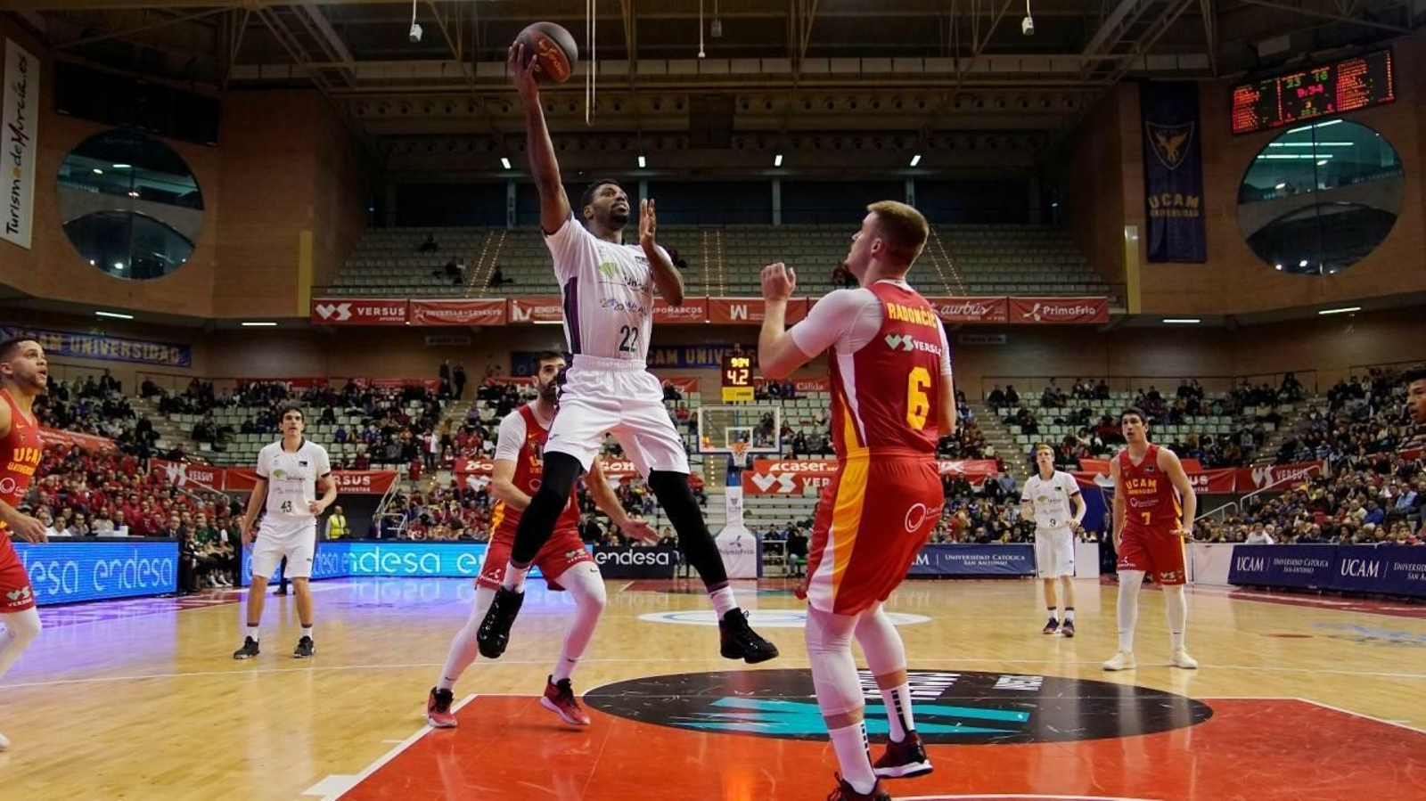 Melvin Ejim, en el UCAM Murcia-Unicaja.