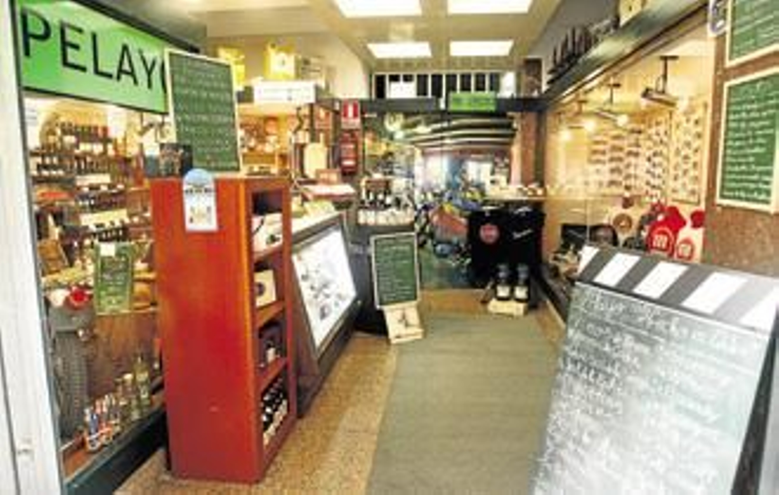 "Pelayo", una tienda con un sabor muy gaditano