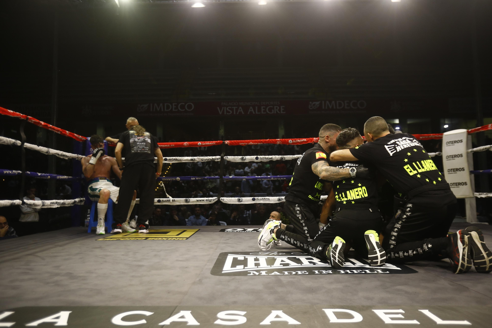 Las imágenes del combate entre José Luis Navarro Jr y Ronny Landaeta en Córdoba