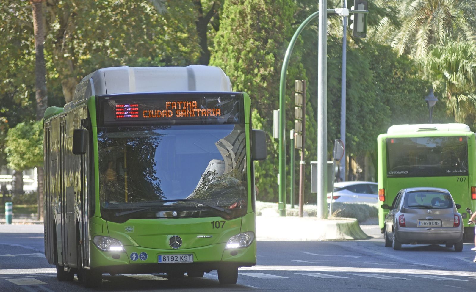 Un autobús urbano de Aucorsa.
