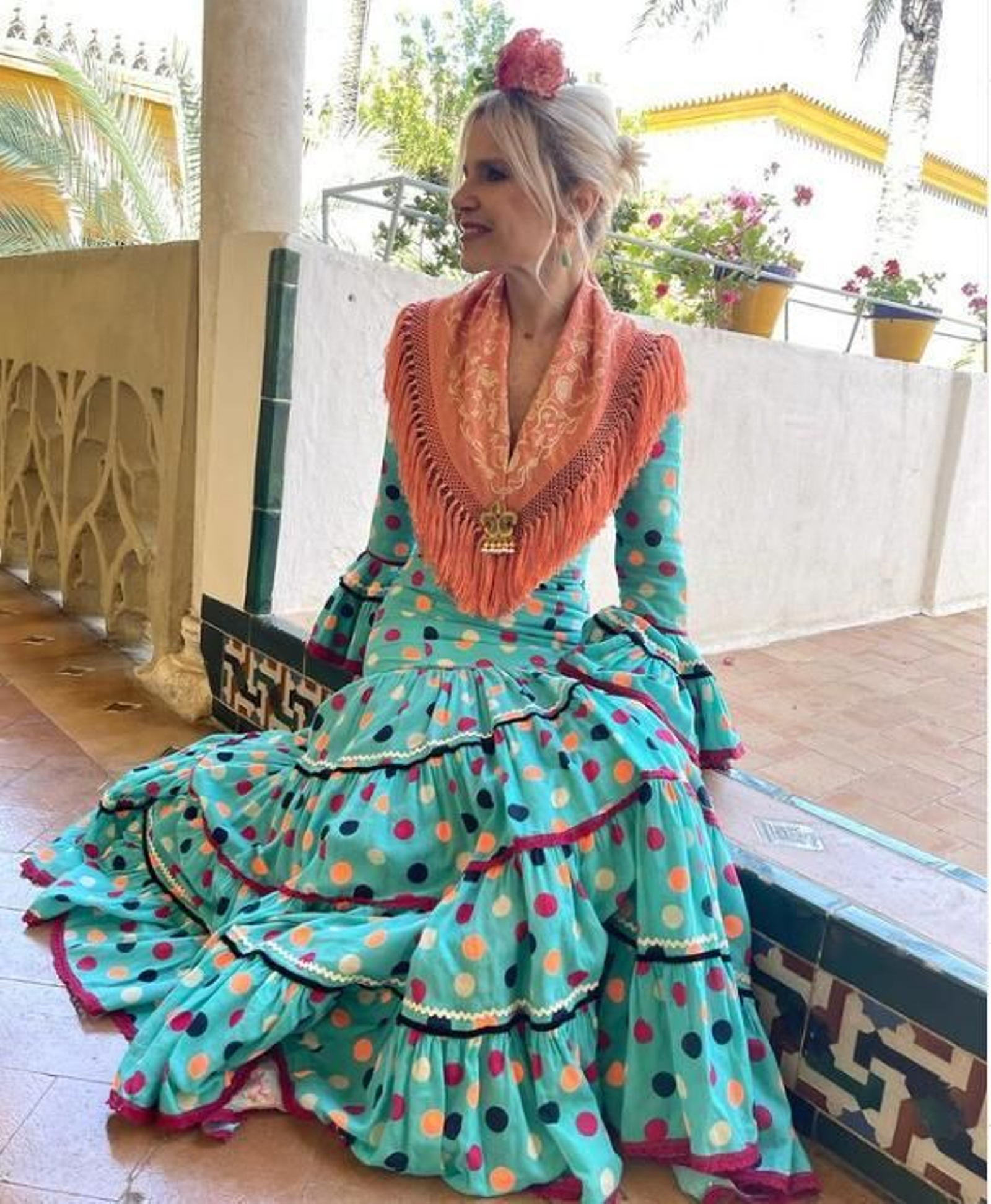 Eugenia Martínez de Irujo con traje de flamenca en la Feria de Abril.