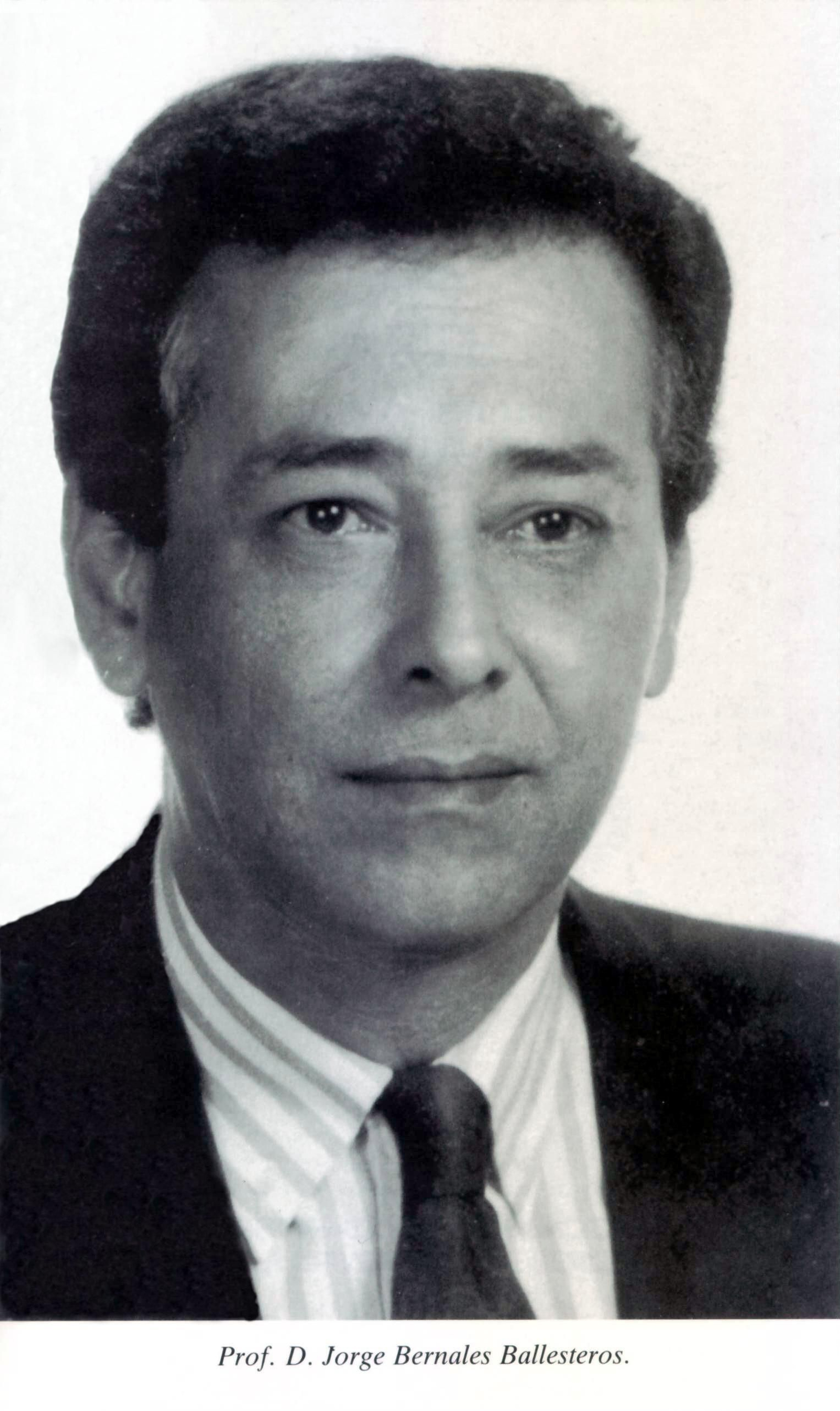 Jorge Bernales