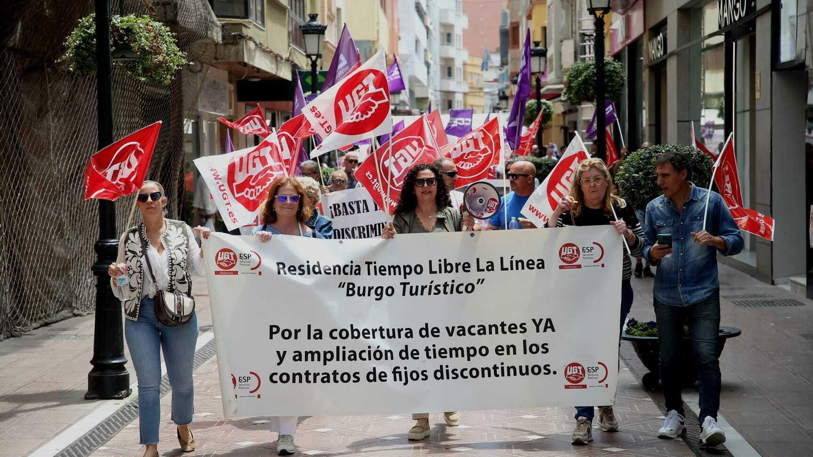 Manifestación de los empleados de Tiempo Libre, este viernes.