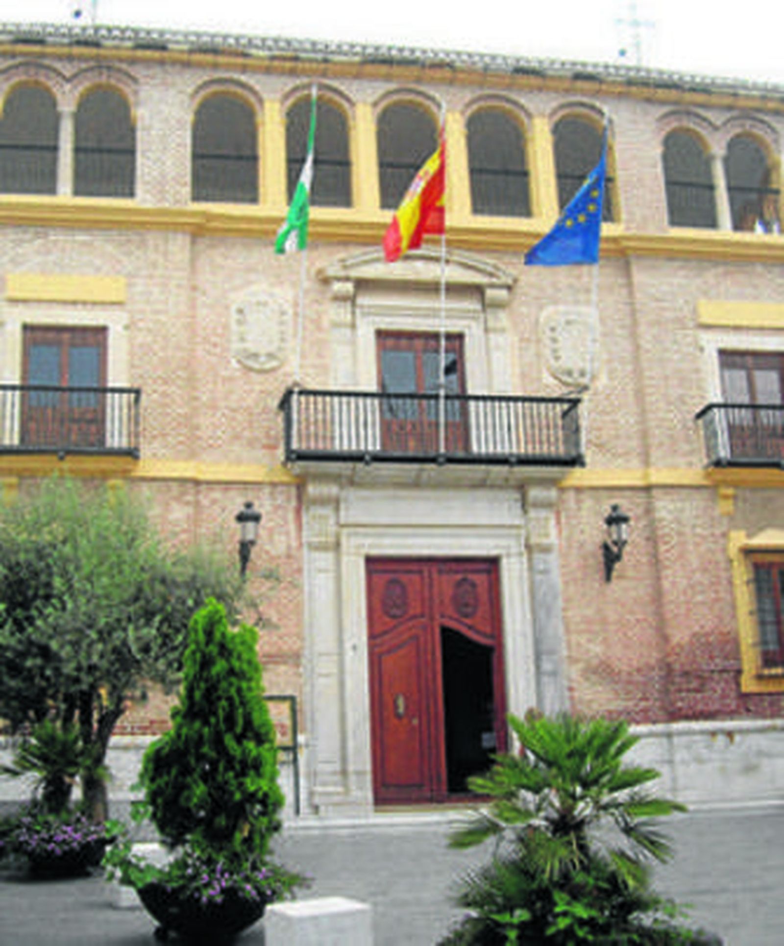 Fachada del Palacio Beniel.