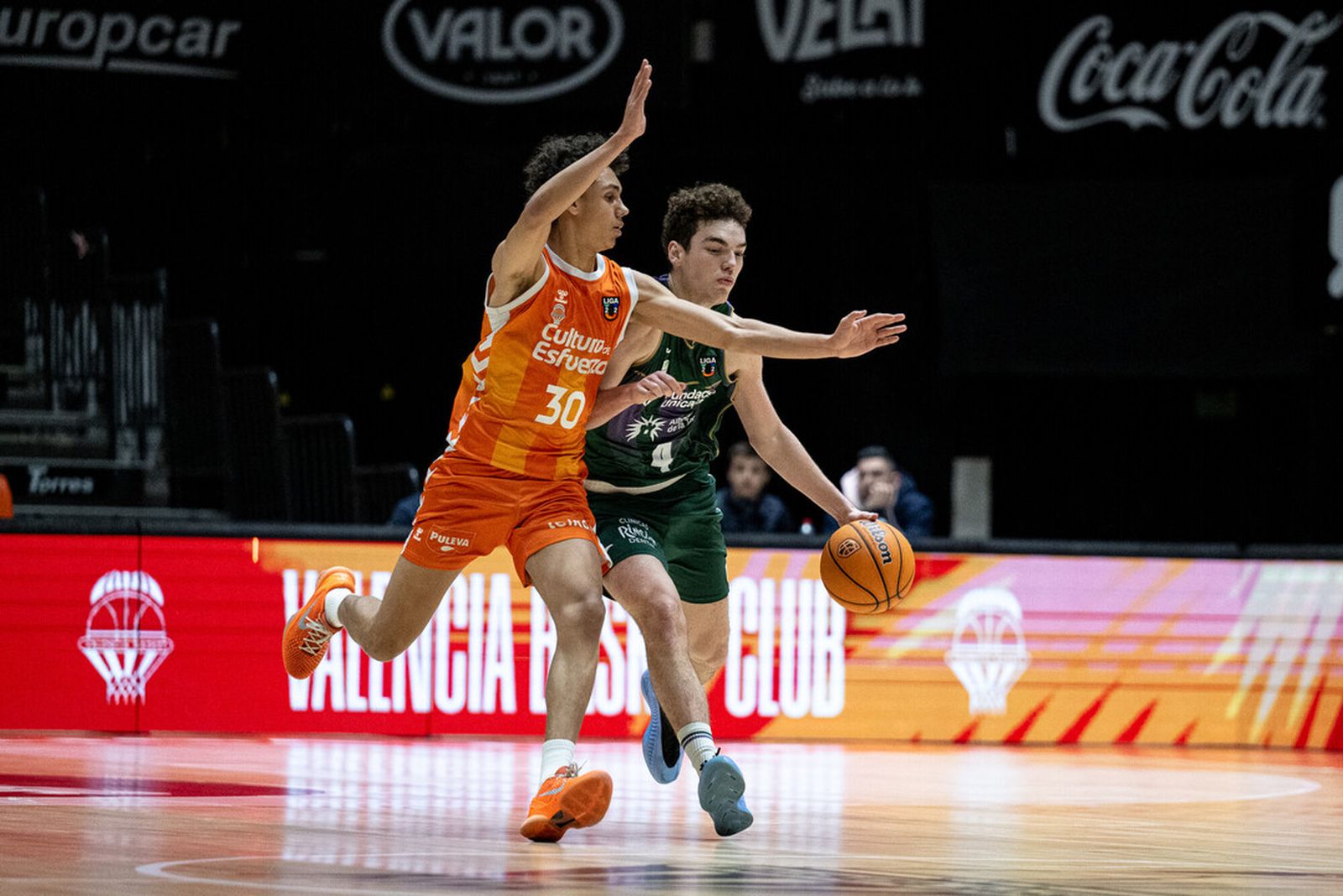 Liga U22: El Unicaja se quedó a un paso en Valencia (78-75)