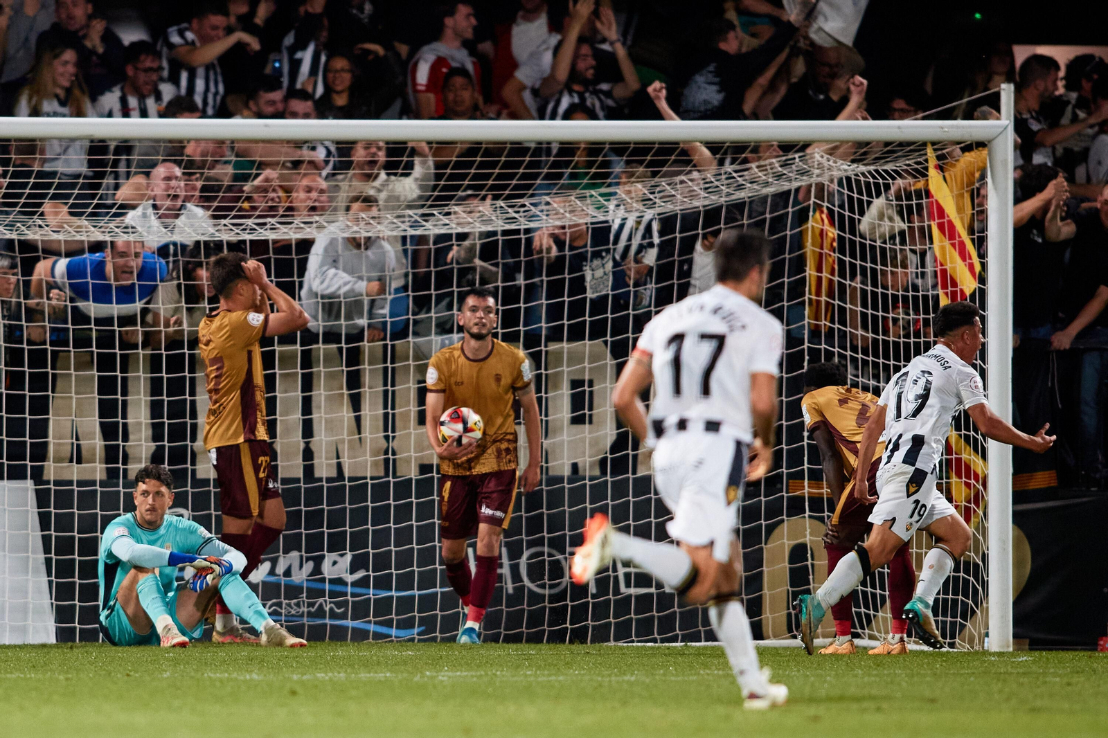 Las mejores fotos del ambiente en Castalia para el Castellón - Córdoba CF