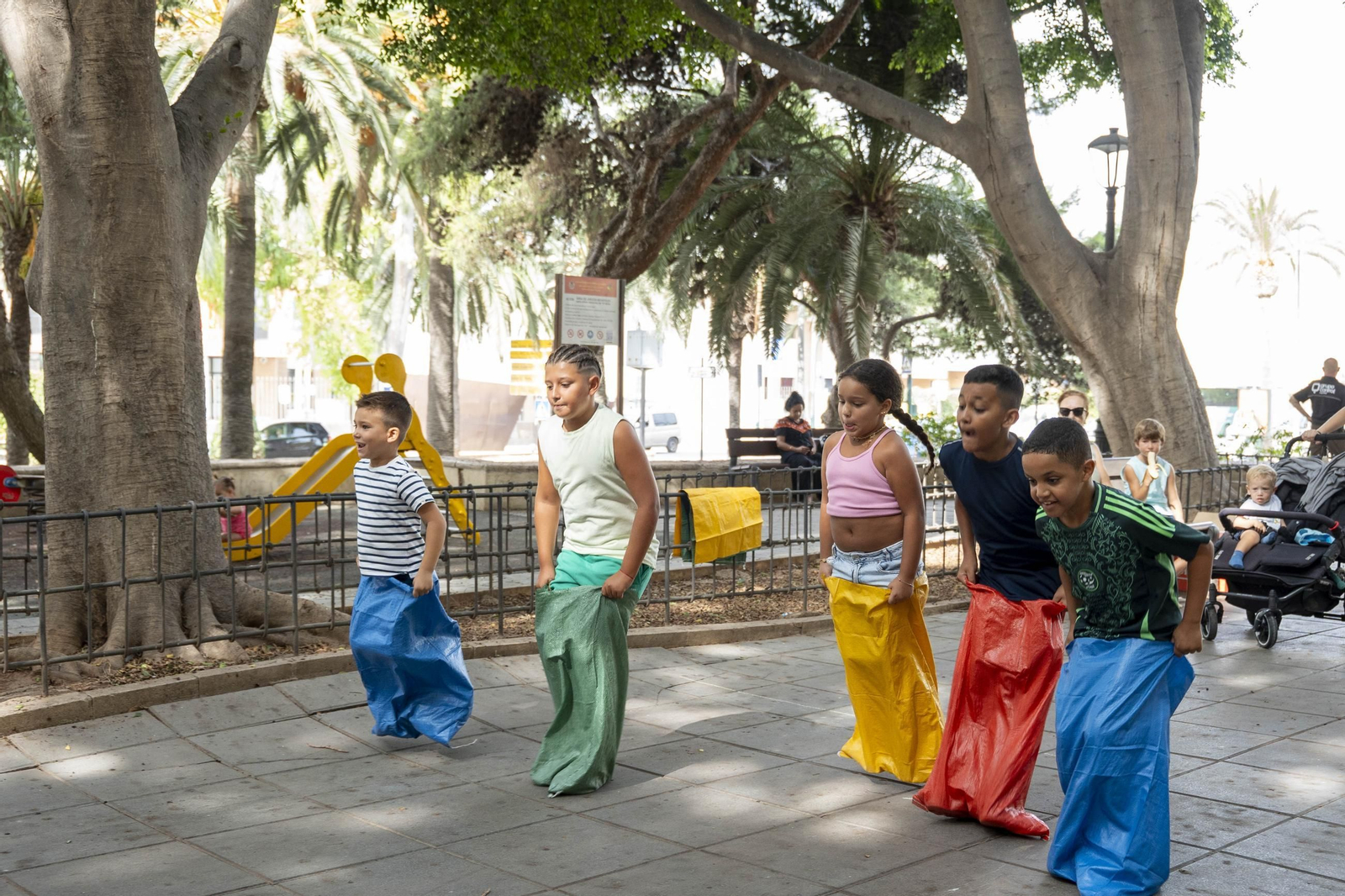 Las mejores fotos de los juegos infantiles en la Feria de Almería