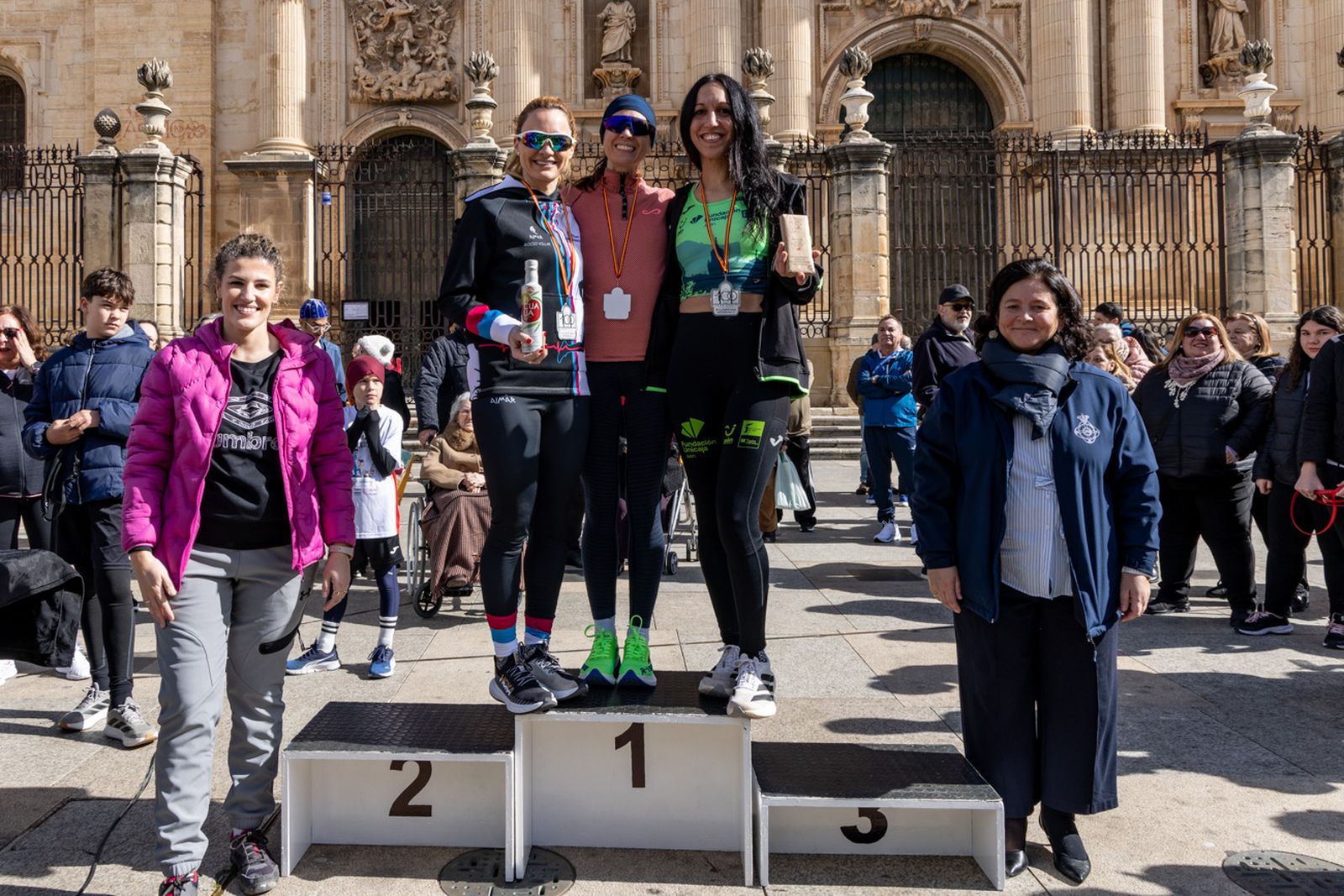 En imágenes: deporte y solidaridad se dan la mano en la VI Carrera-Caminata de la Hermandad de la Buena Muerte (2)