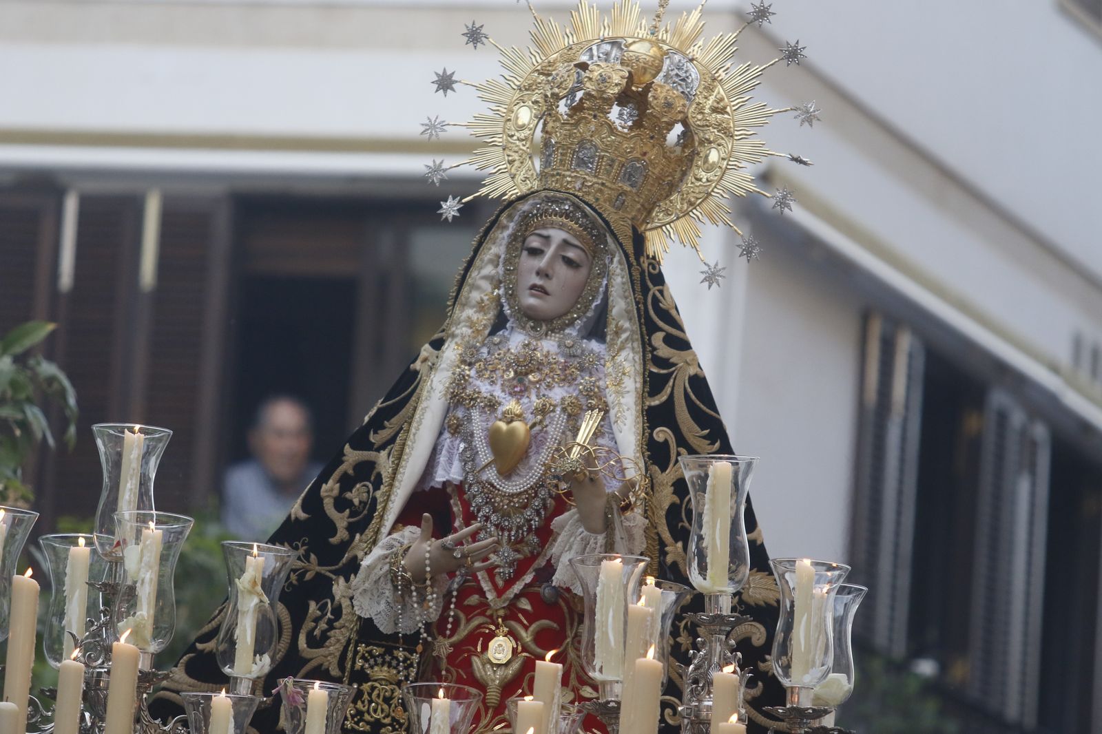 Viernes Santo en Córdoba: la procesión de los Dolores, en imágenes