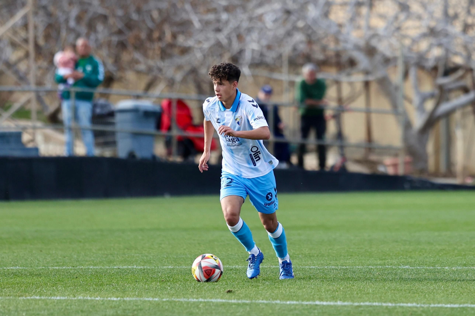 Festín del Atlético Malagueño ante el Torreperogil