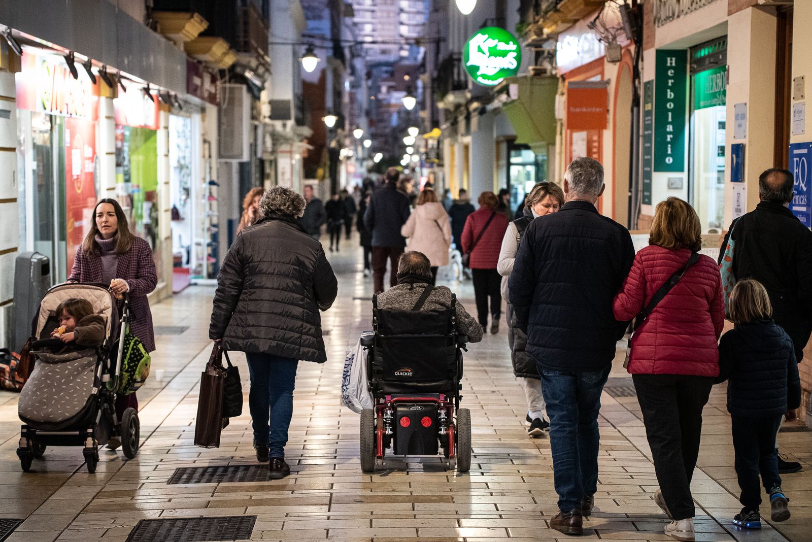 Imágenes del lunes 6 de febrero en Huelva