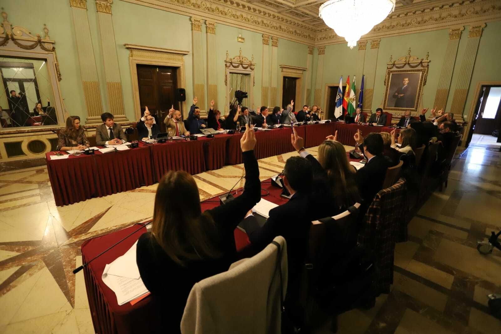 Momento de la votación del dictamen sobre el Día de la Mujer.