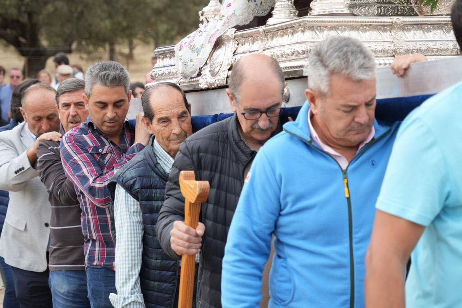 La Virgen de Luna sale en procesión en rogativa de lluvia, en fotografías